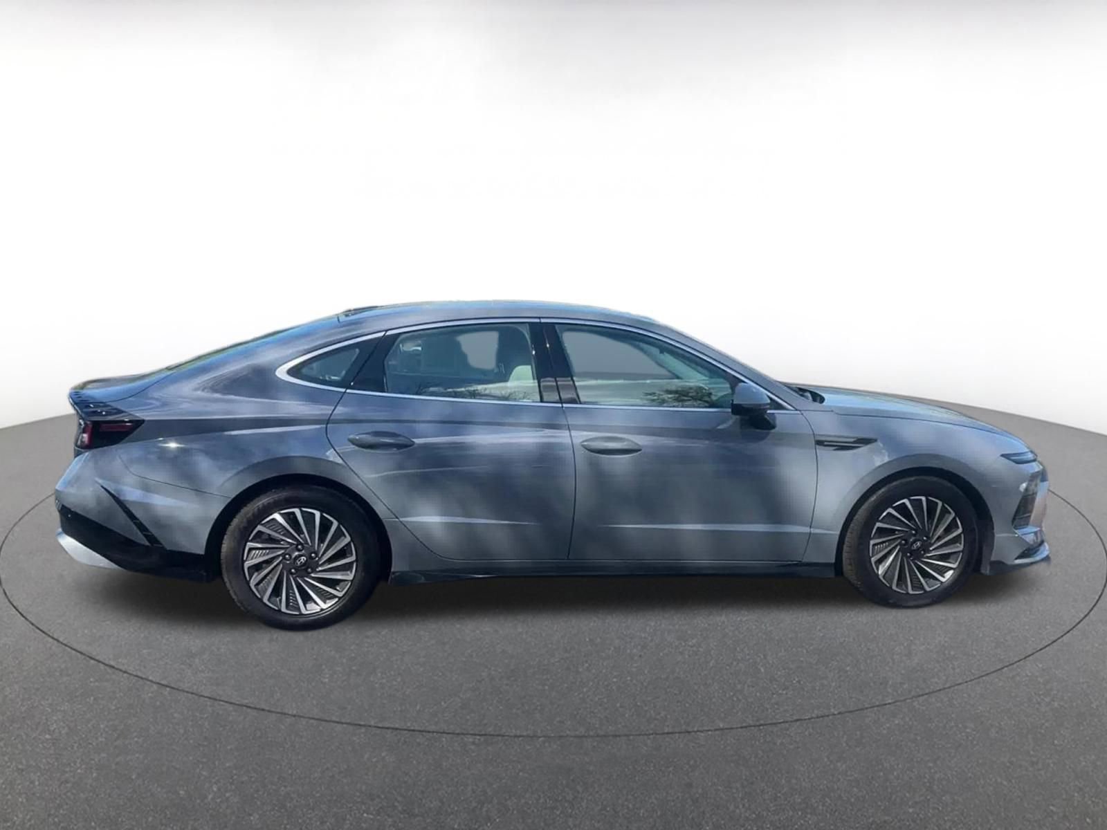 Thumbnail: 2025 Hyundai Sonata - 16