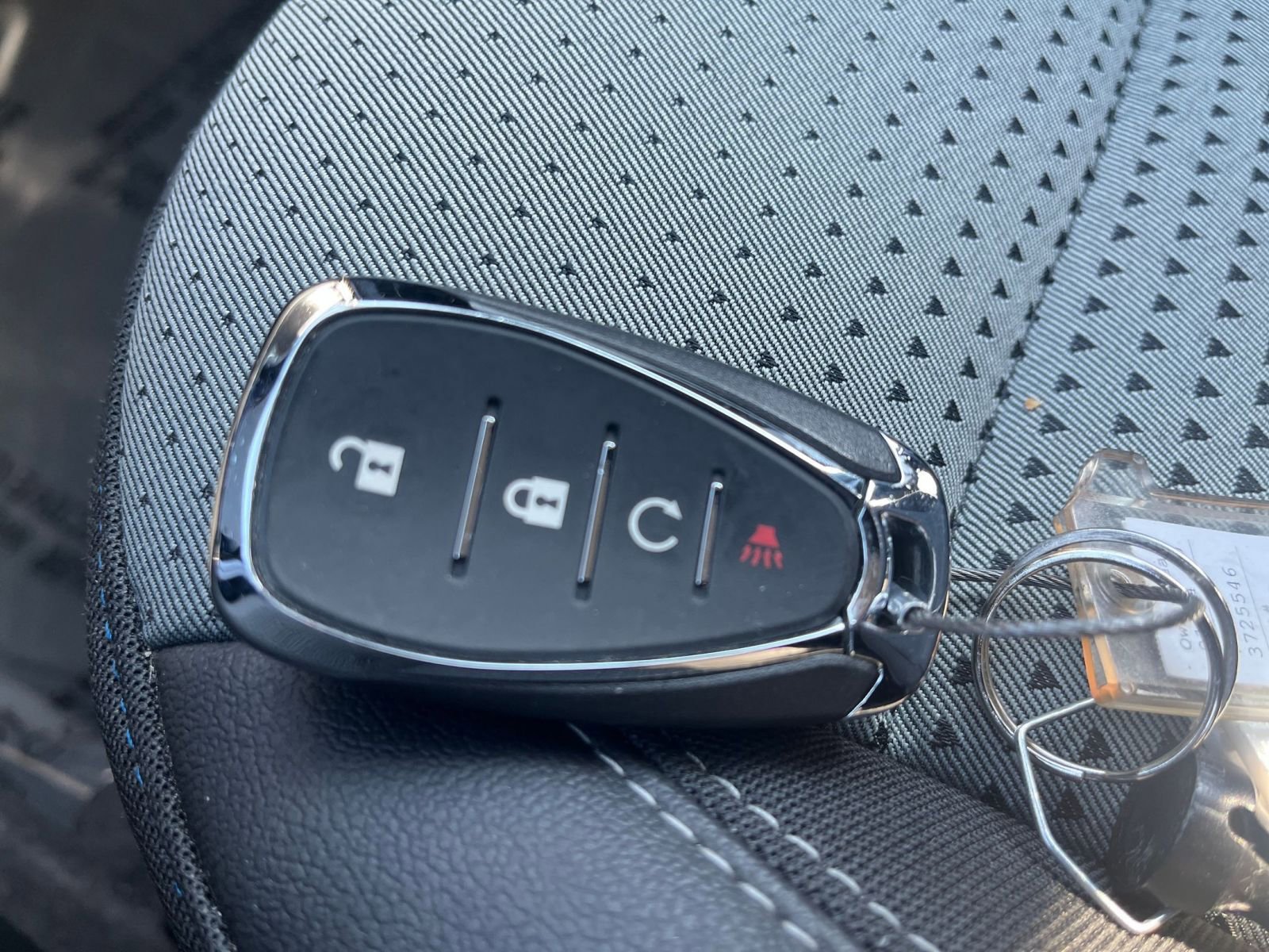 Thumbnail: 2025 Chevrolet Trax - 23