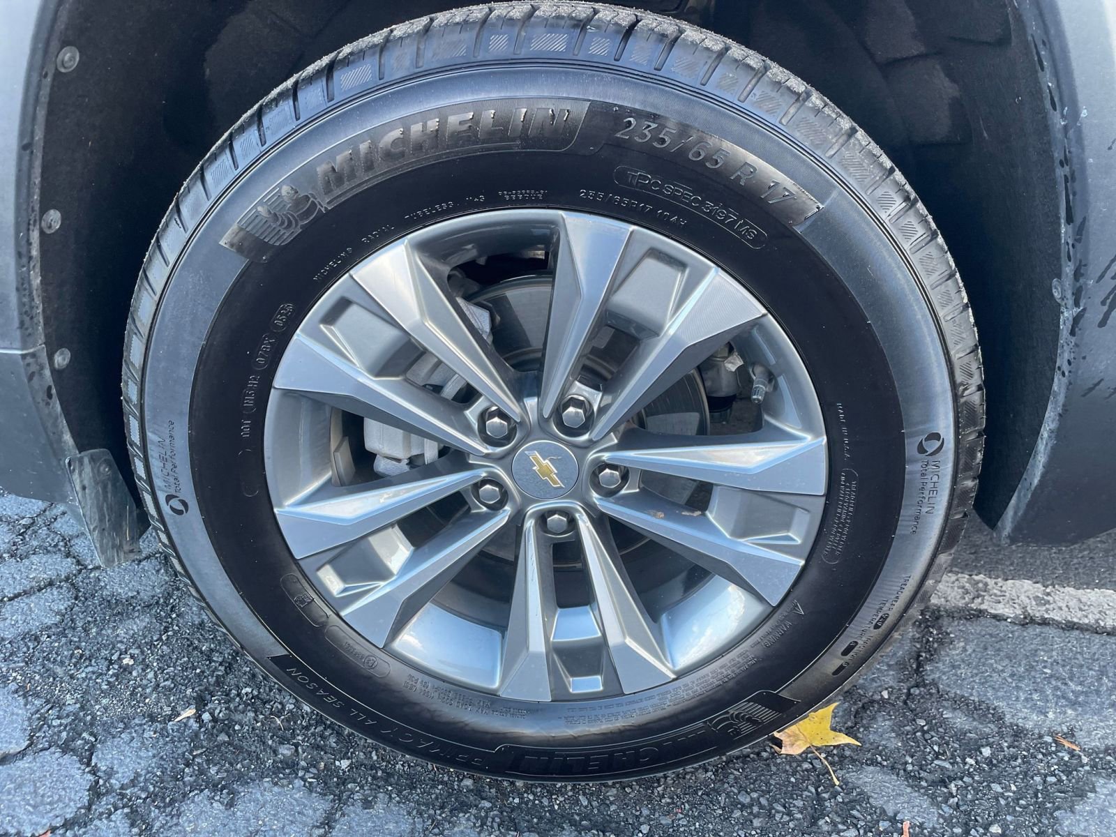 Thumbnail: 2025 Chevrolet Equinox - 25