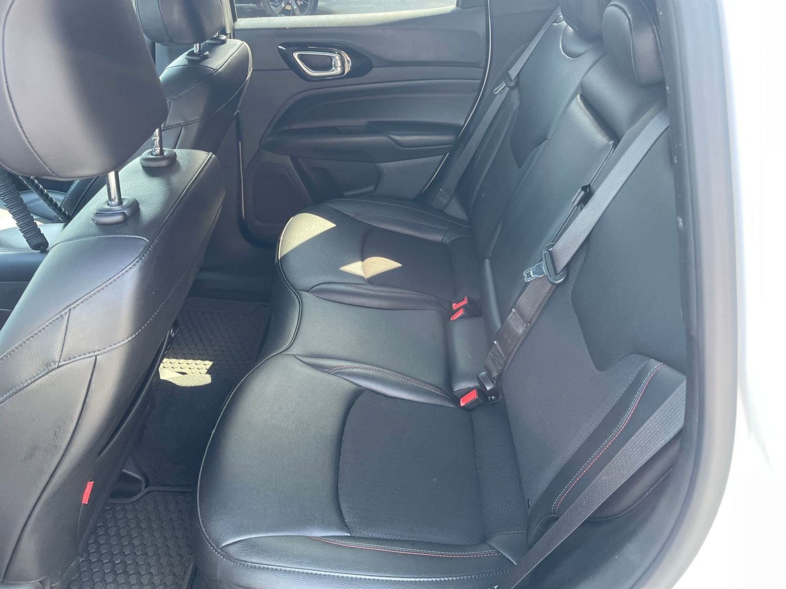 Thumbnail: 2025 Jeep Compass - 22