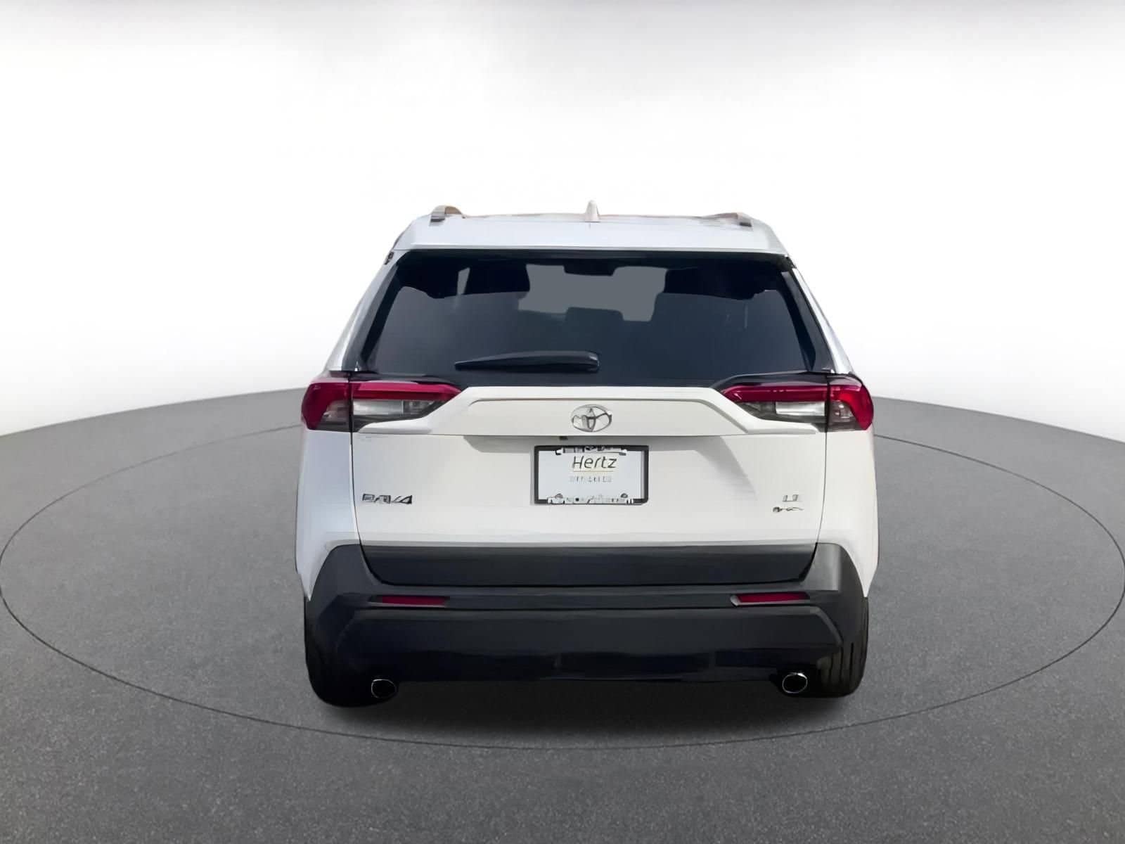 Thumbnail: 2025 Toyota RAV4 - 10