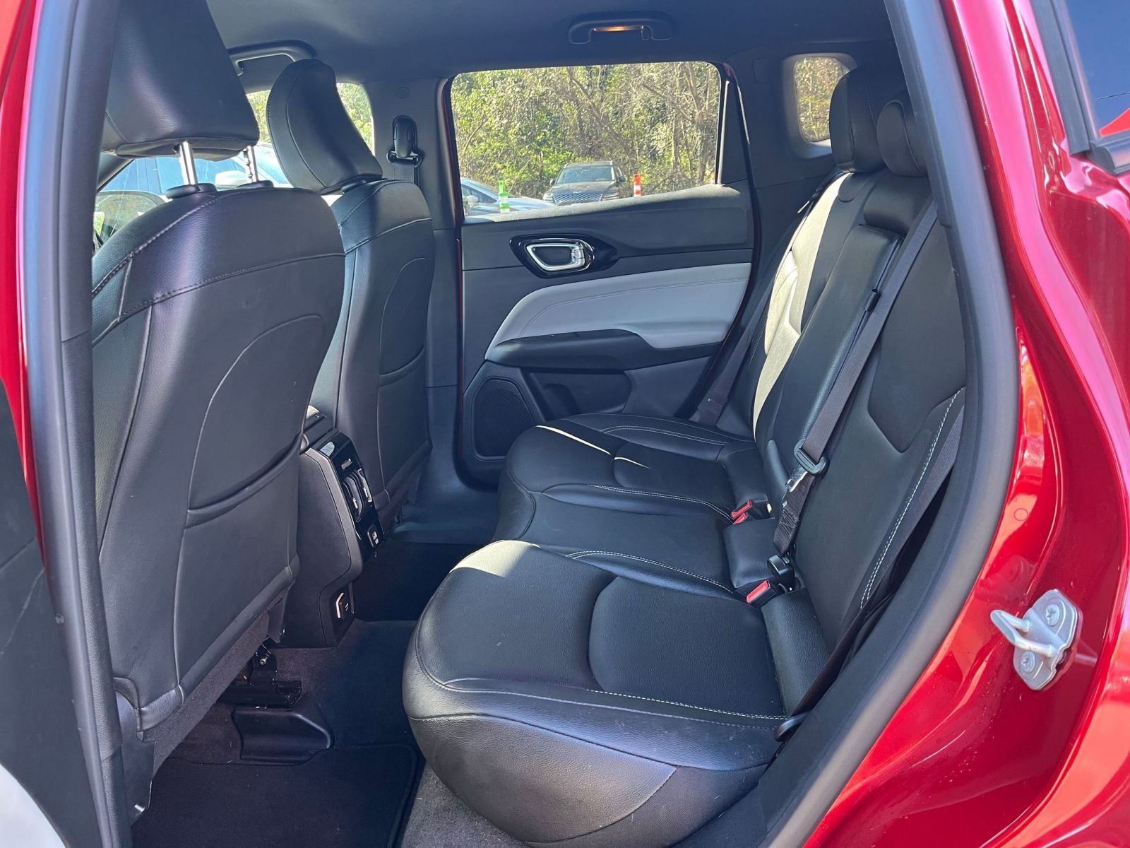 Thumbnail: 2025 Jeep Compass - 27