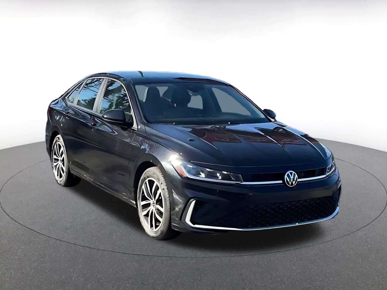 Thumbnail: 2025 Volkswagen Jetta - 3