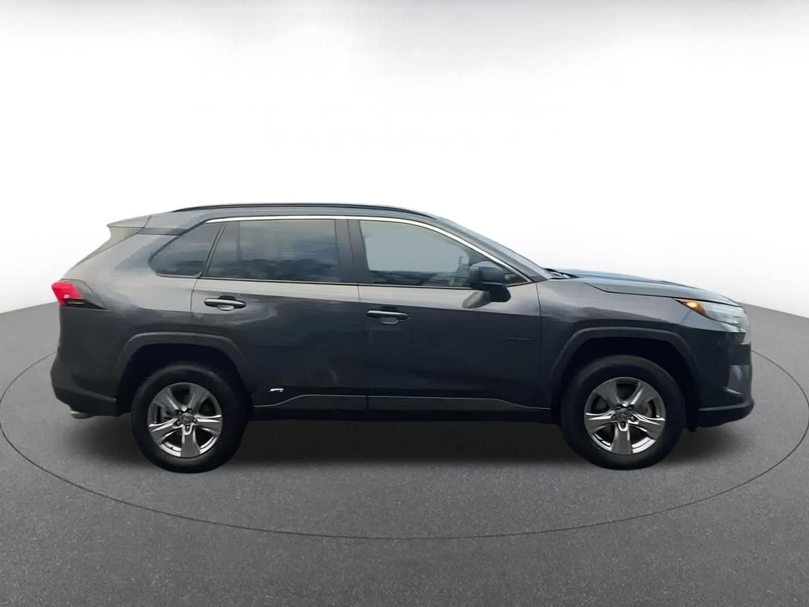 Thumbnail: 2025 Toyota RAV4 - 8