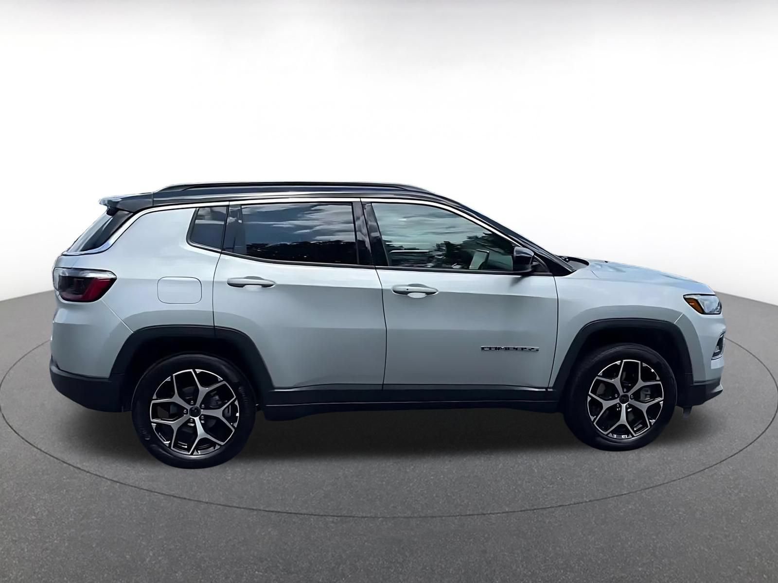 Thumbnail: 2025 Jeep Compass - 16
