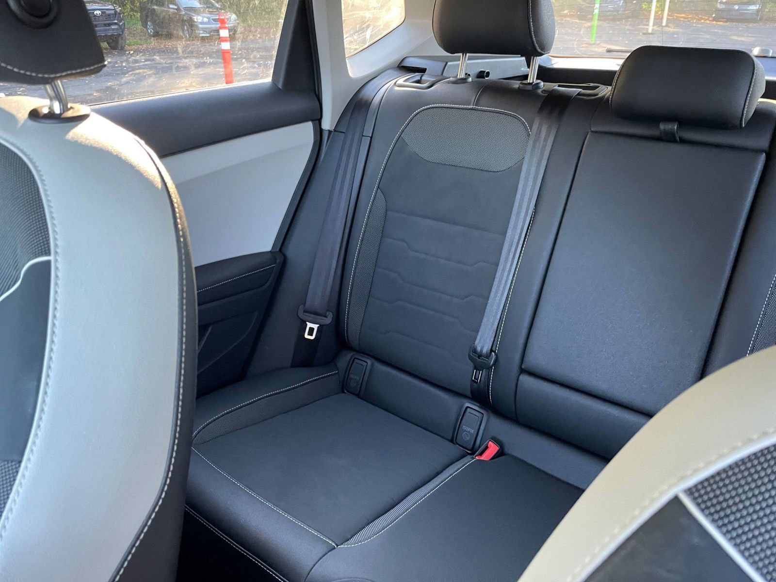 Thumbnail: 2025 Volkswagen Taos - 35