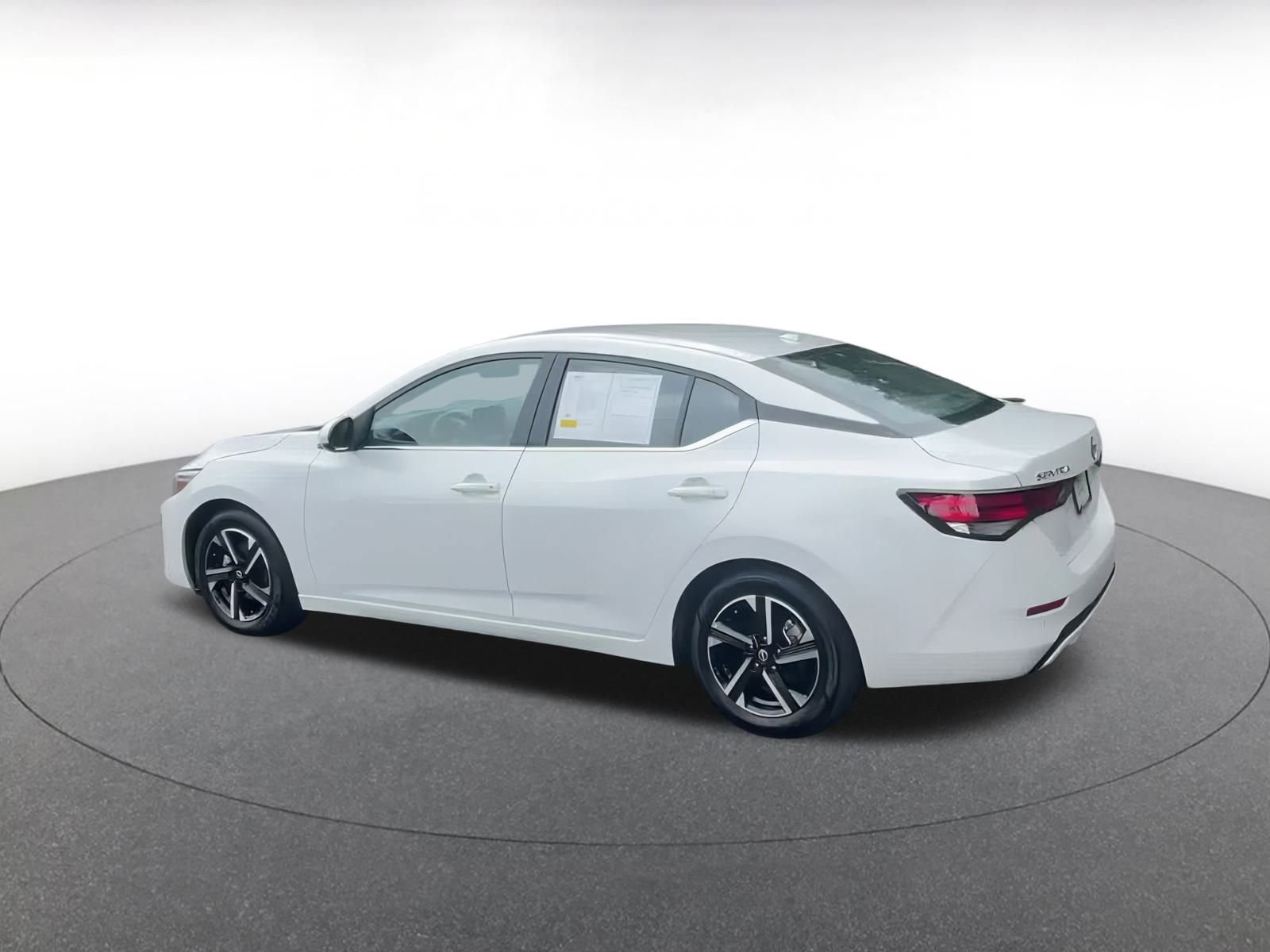 Thumbnail: 2024 Nissan Sentra - 12
