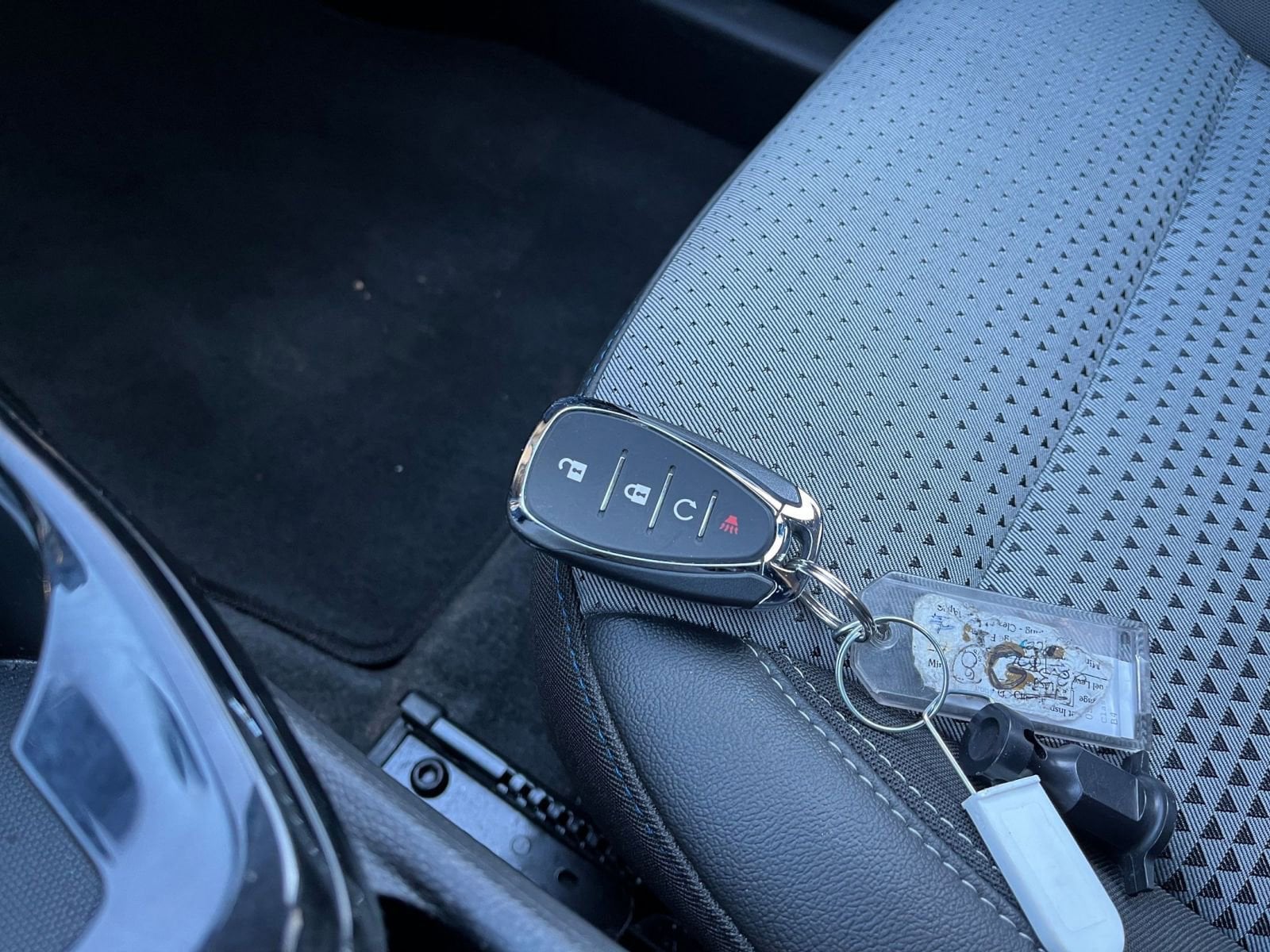 Thumbnail: 2025 Chevrolet Trax - 21