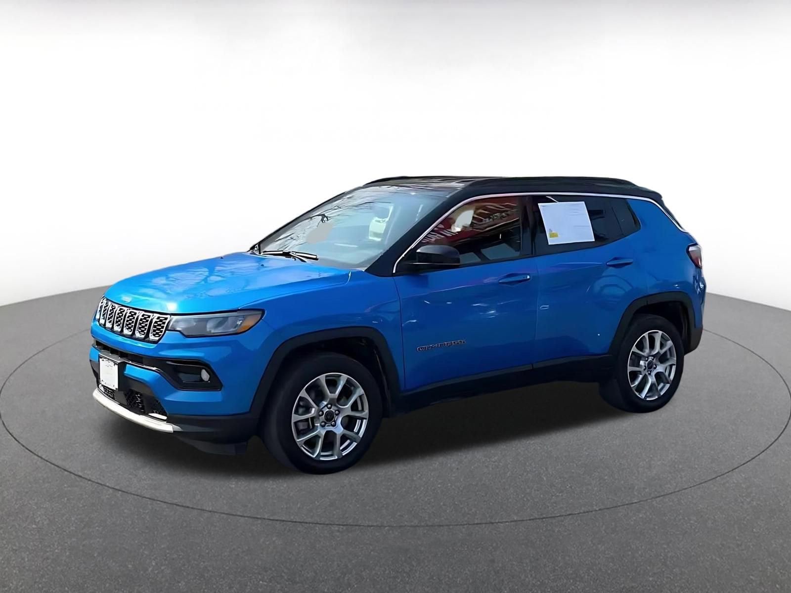 Thumbnail: 2025 Jeep Compass - 8