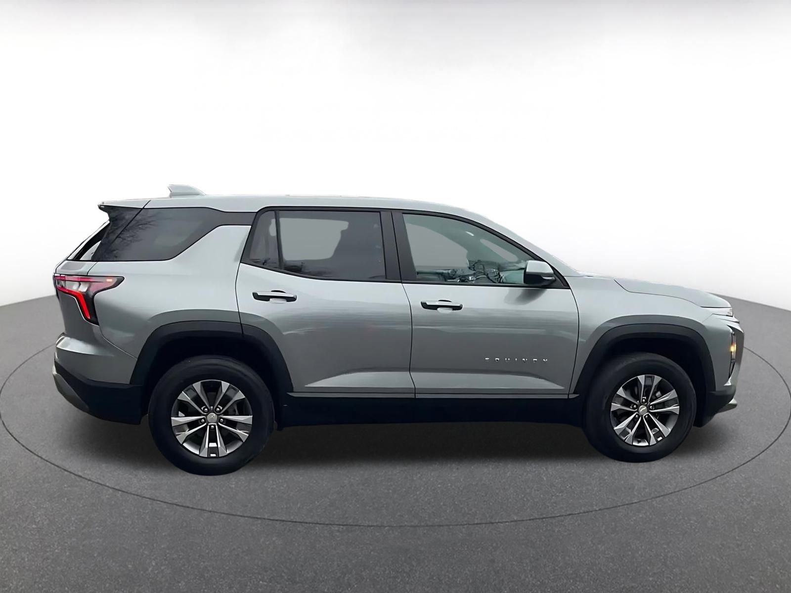 Thumbnail: 2025 Chevrolet Equinox - 15