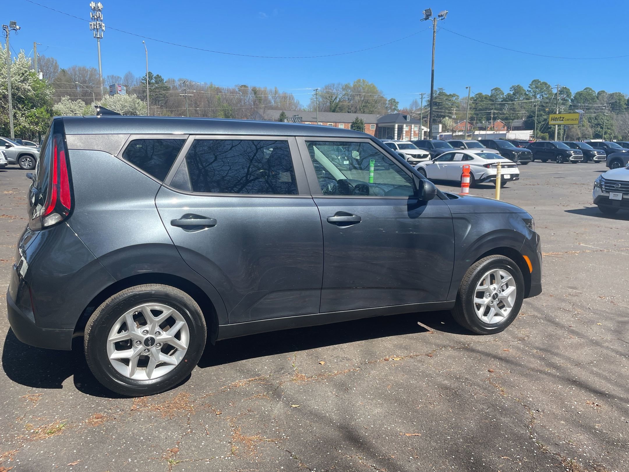 Thumbnail: 2025 Kia Soul - 28