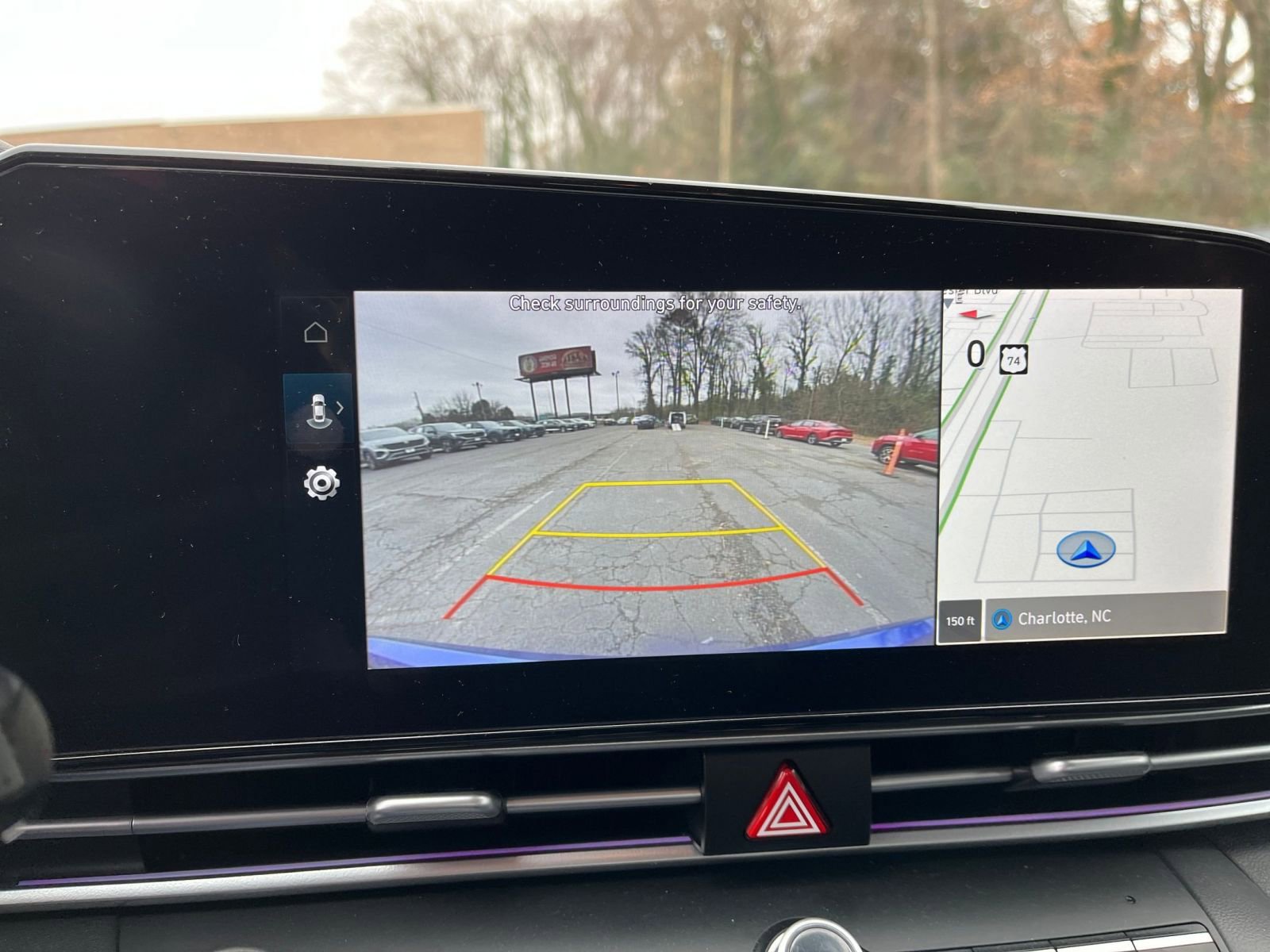 Thumbnail: 2025 Hyundai Elantra - 17