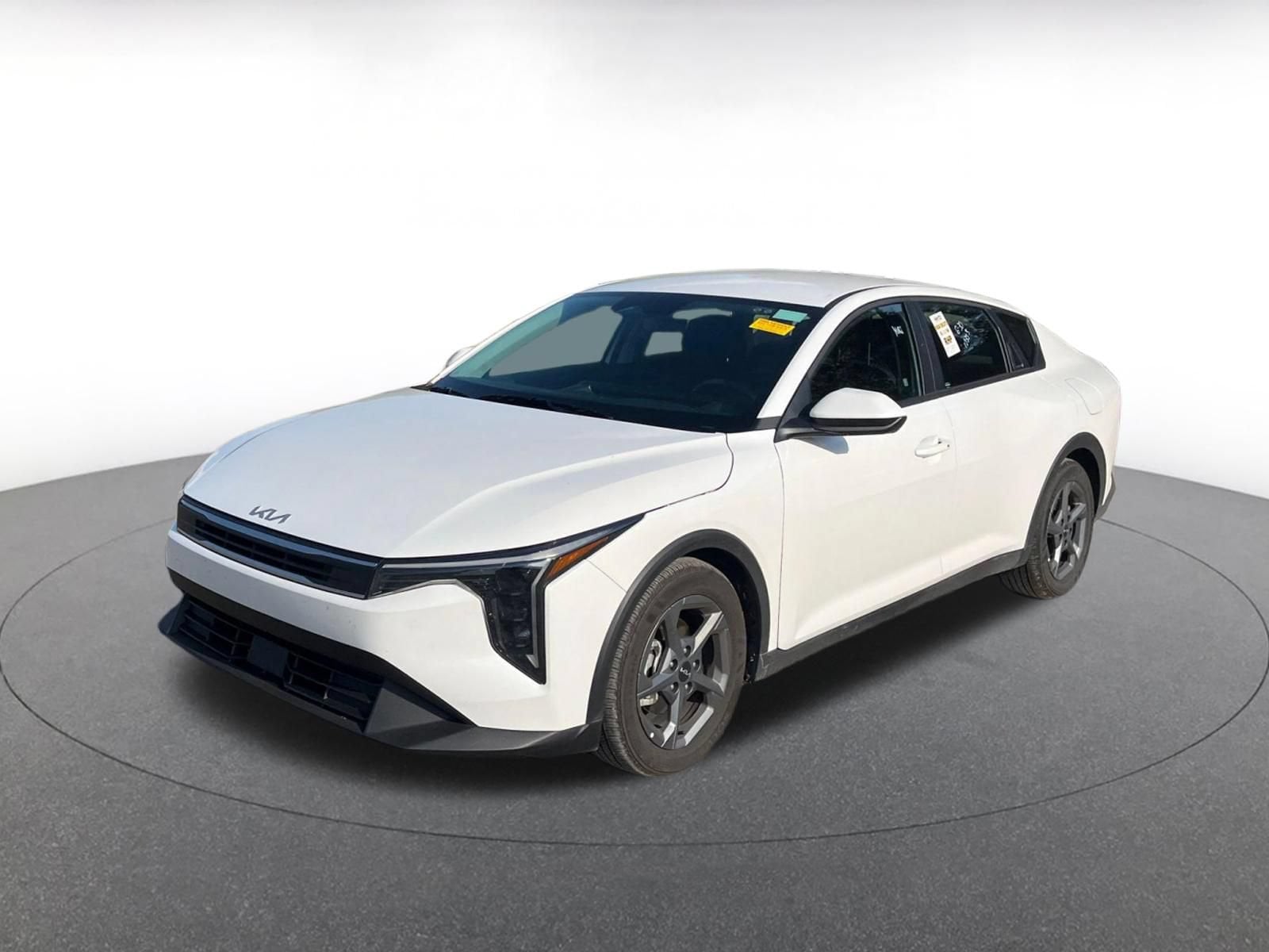 Thumbnail: 2026 Kia K4 - 4