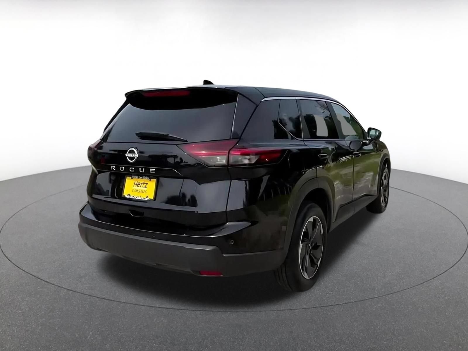 Thumbnail: 2025 Nissan Rogue - 15