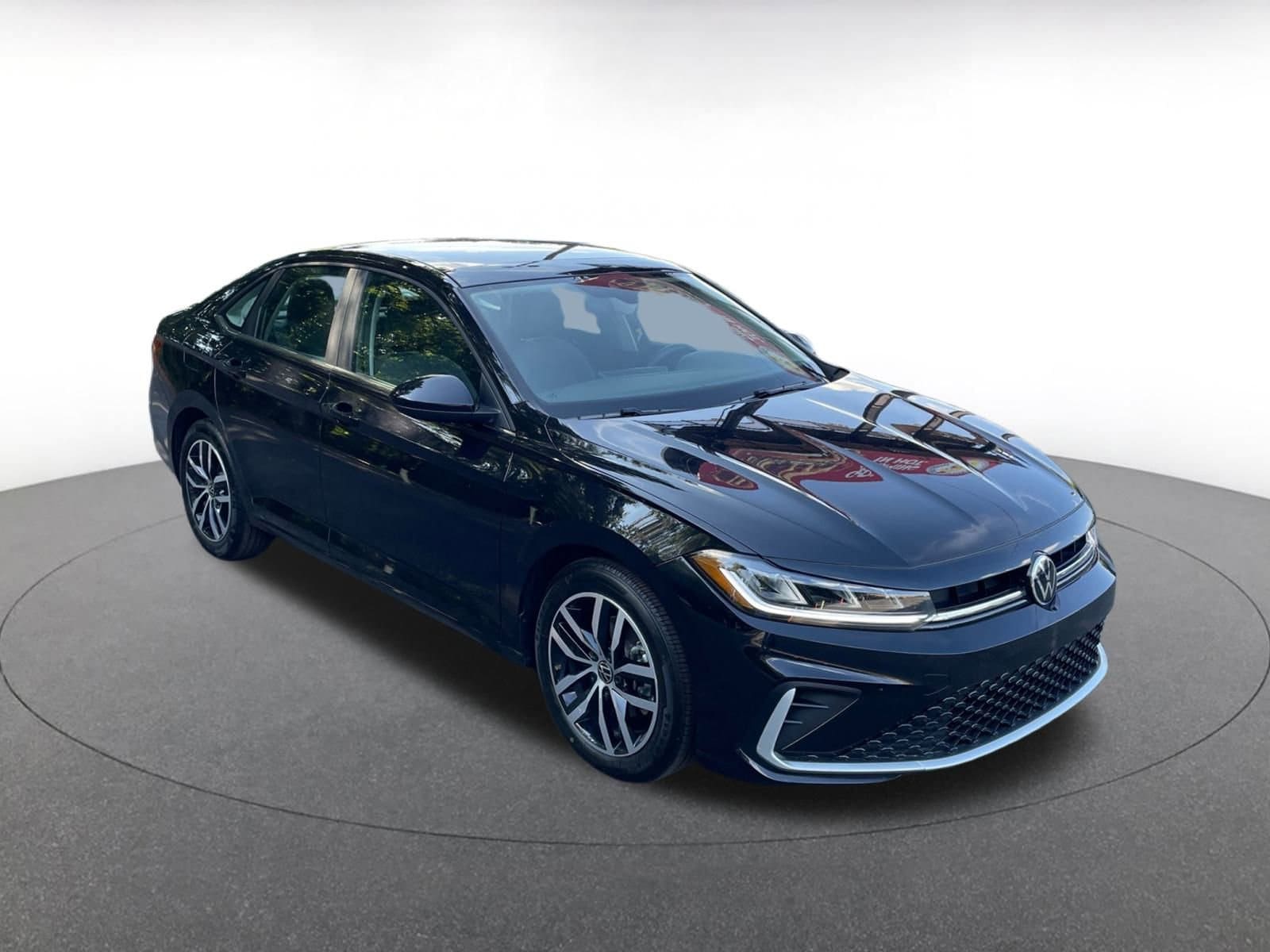 Thumbnail: 2025 Volkswagen Jetta - 1