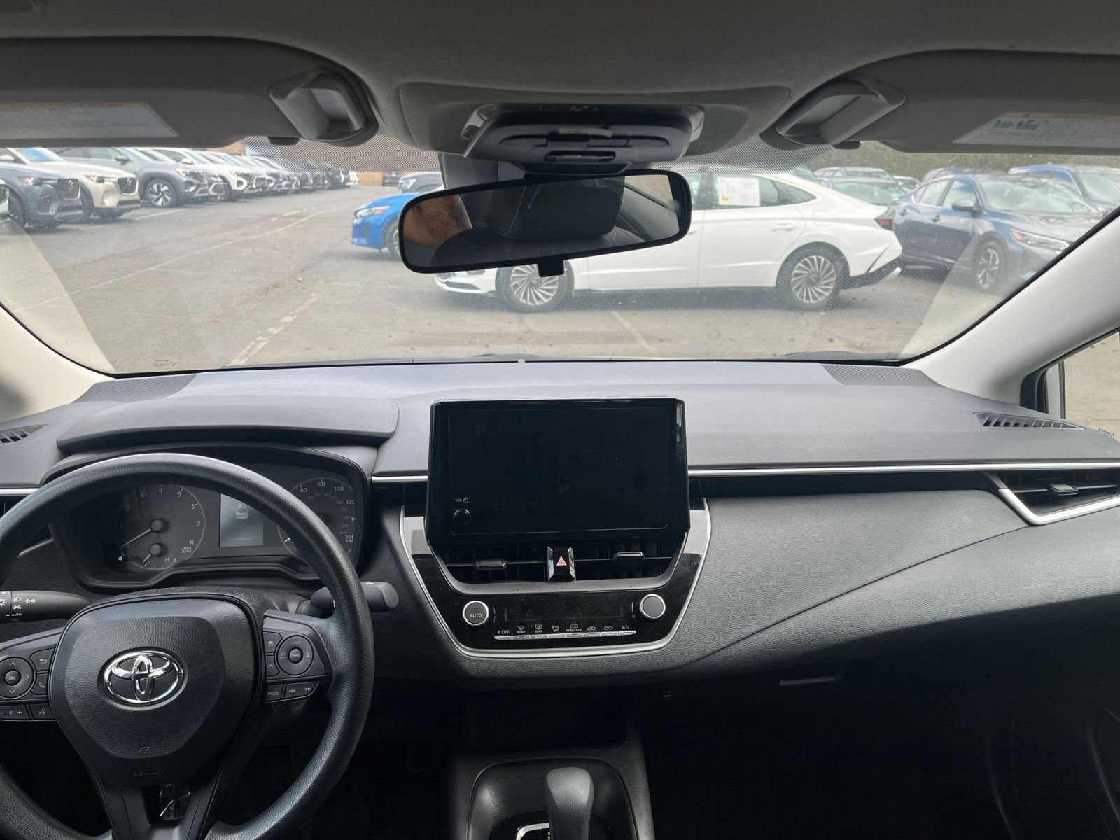 Thumbnail: 2025 Toyota Corolla - 31