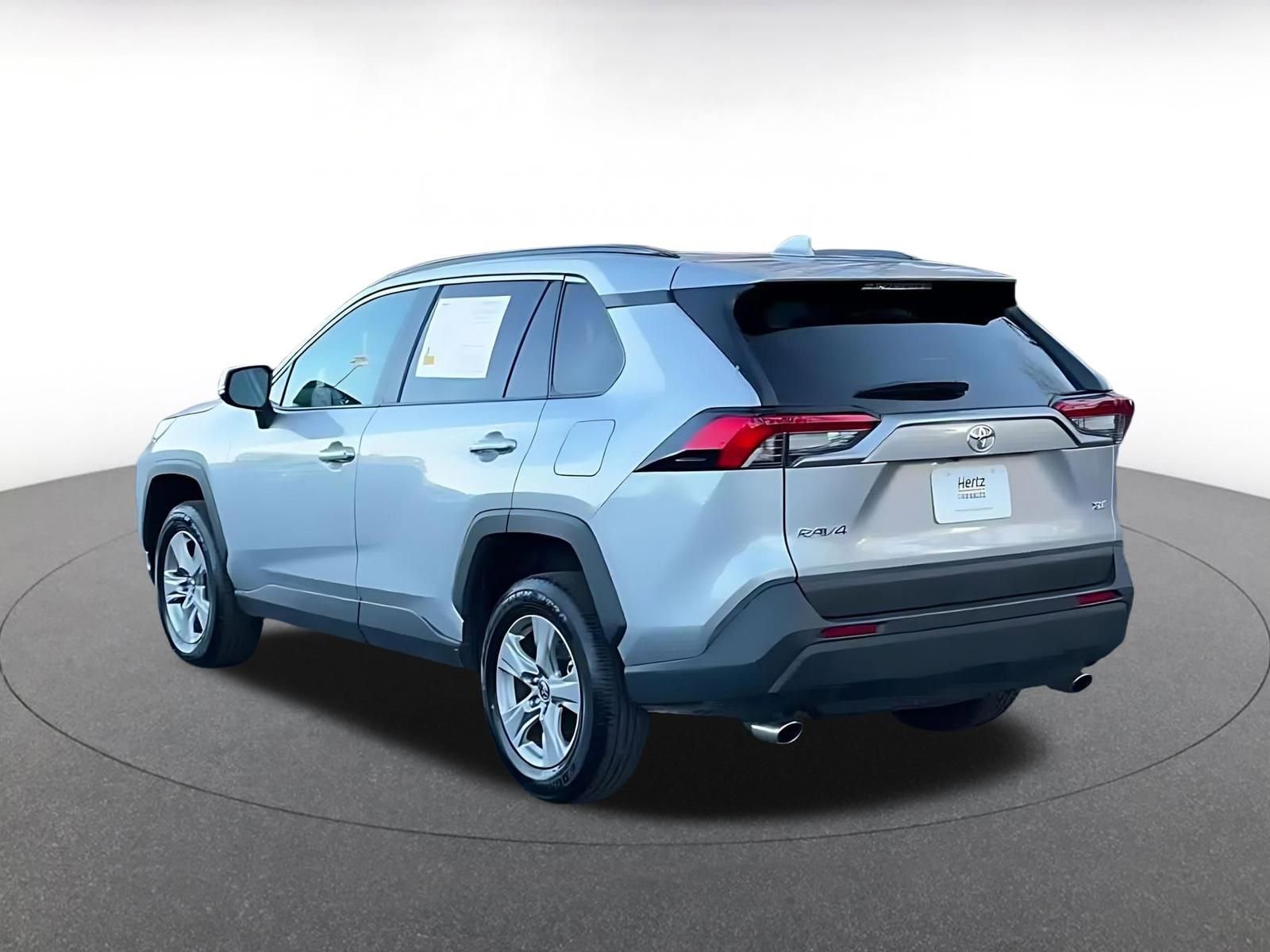 Thumbnail: 2025 Toyota RAV4 - 11