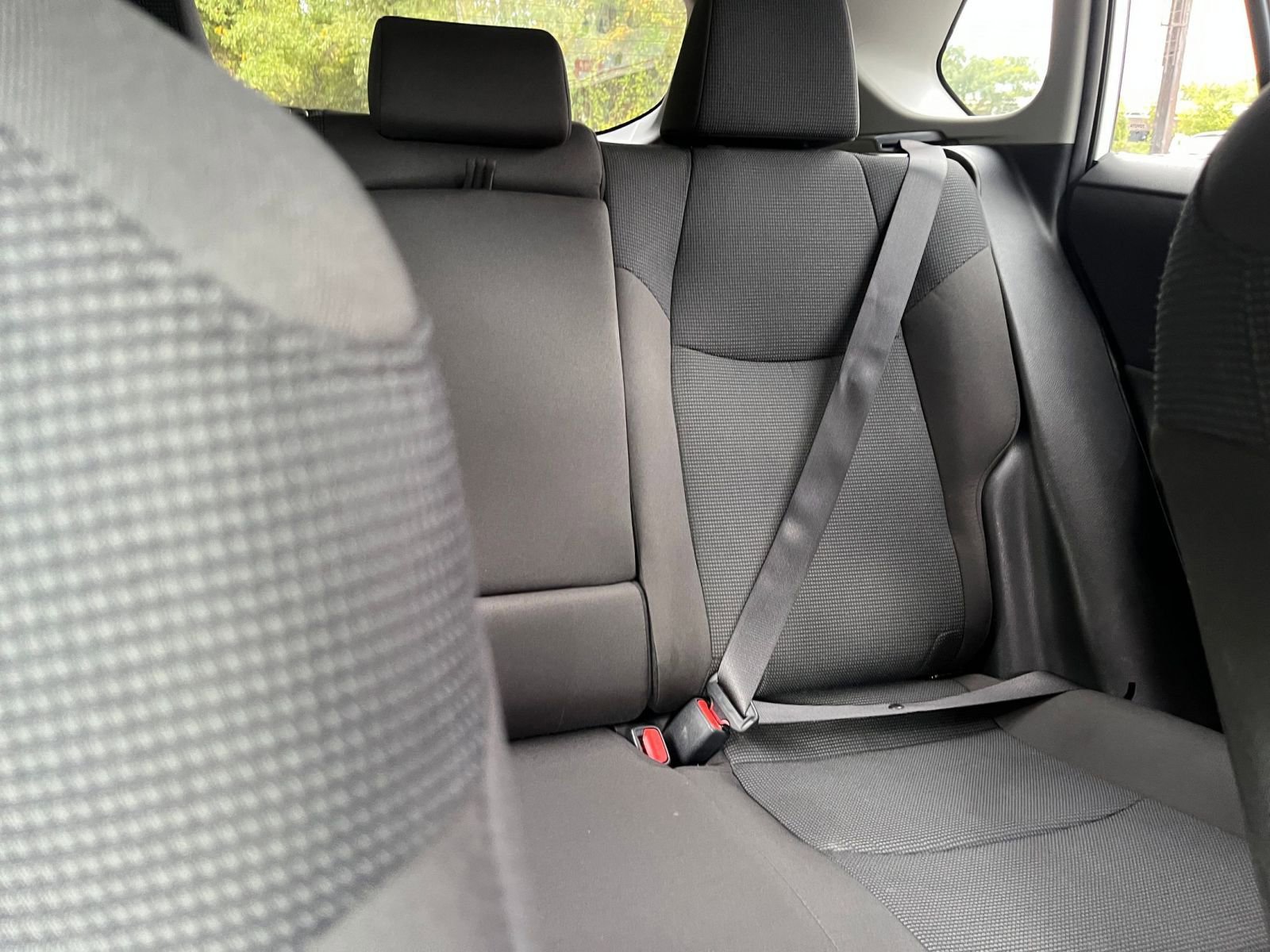 Thumbnail: 2025 Toyota RAV4 - 33