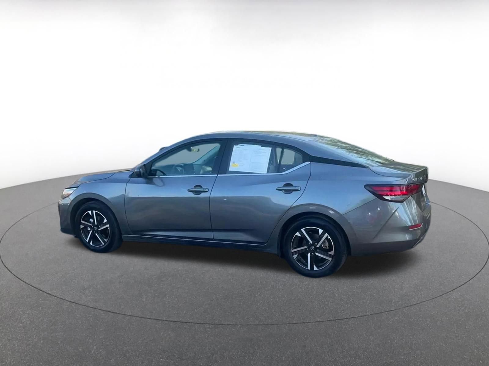 Thumbnail: 2025 Nissan Sentra - 10