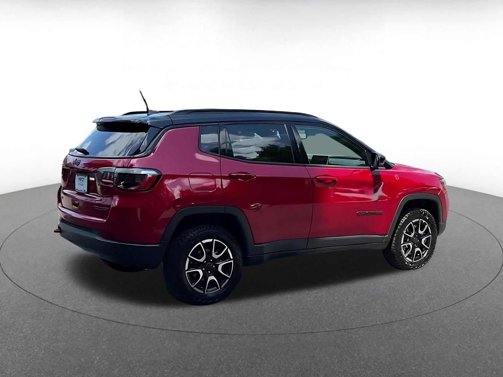 Thumbnail: 2025 Jeep Compass - 15