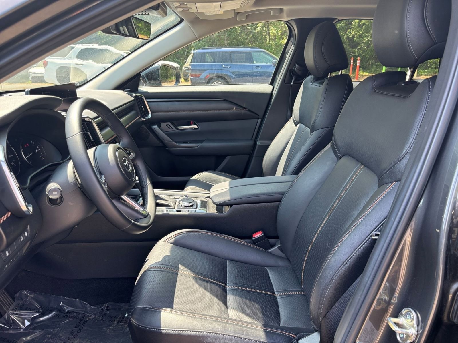 Thumbnail: 2025 Mazda CX-50 - 27