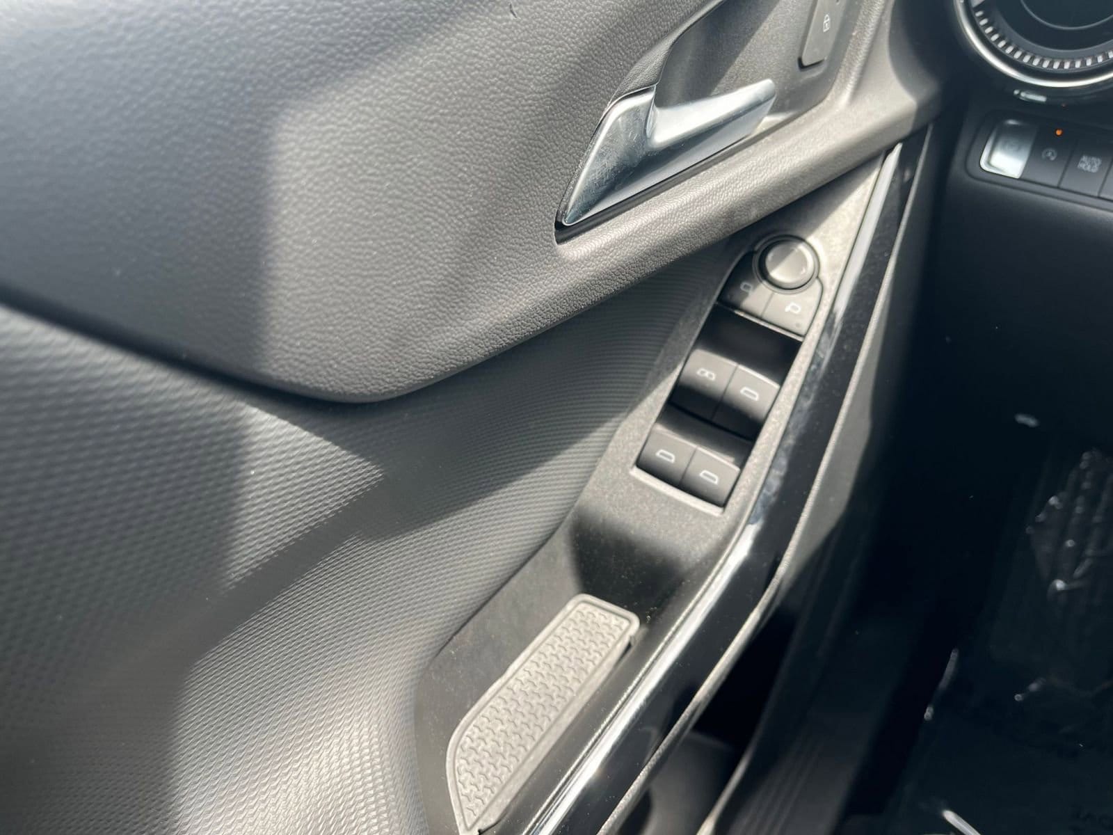 Thumbnail: 2025 Chevrolet Equinox - 27