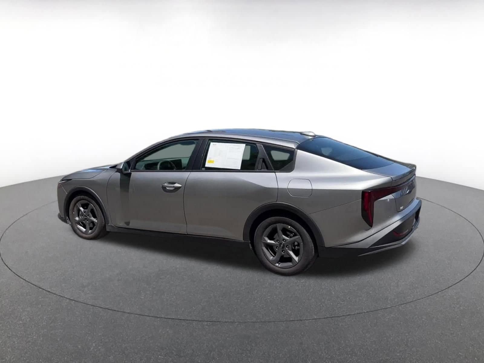 Thumbnail: 2025 Kia K4 - 10
