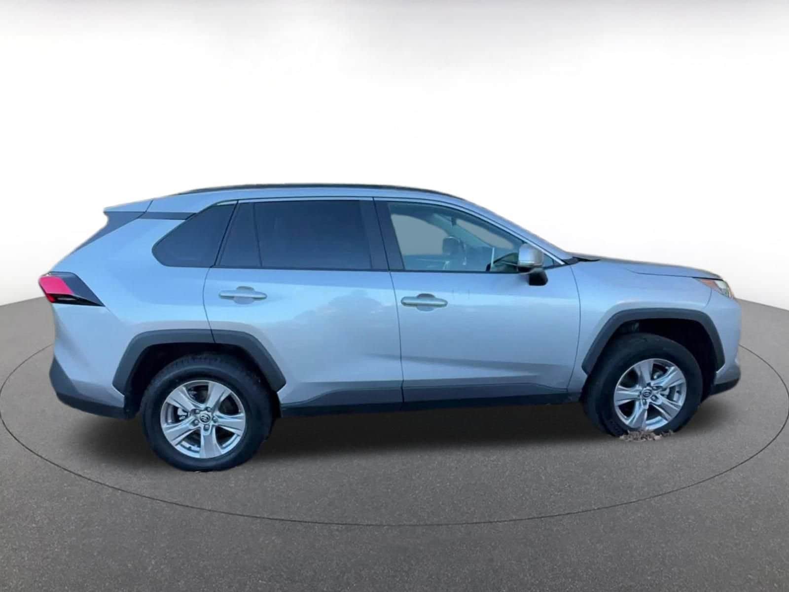 Thumbnail: 2025 Toyota RAV4 - 16