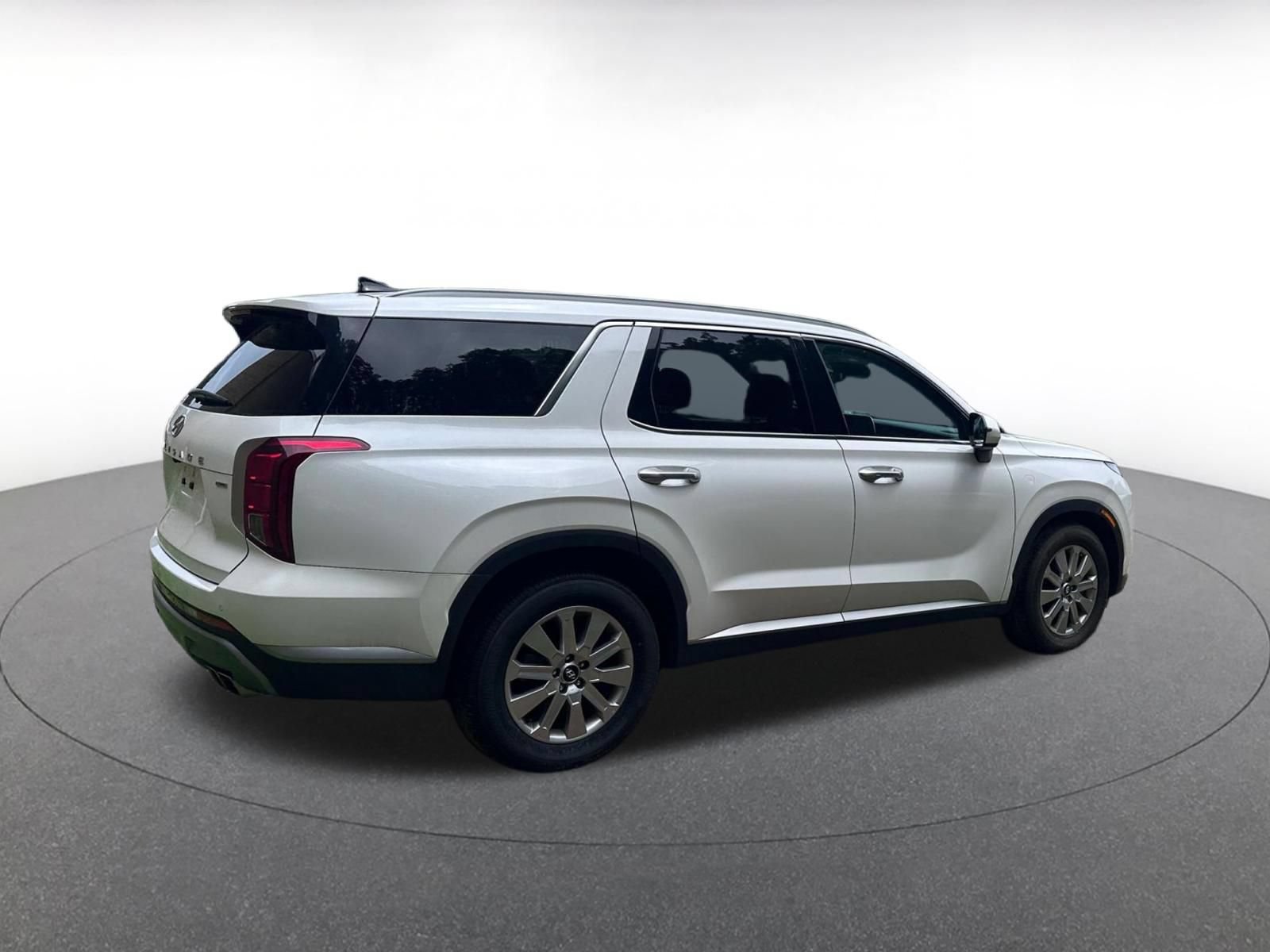 Thumbnail: 2025 Hyundai Palisade - 16