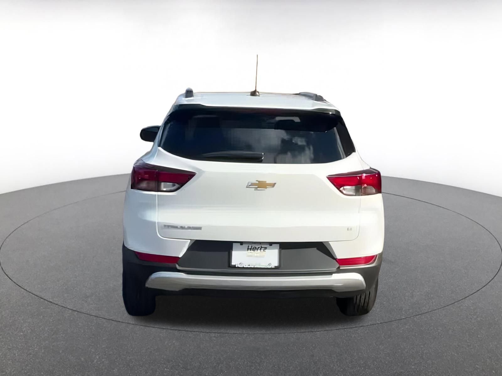 Thumbnail: 2025 Chevrolet TrailBlazer - 12