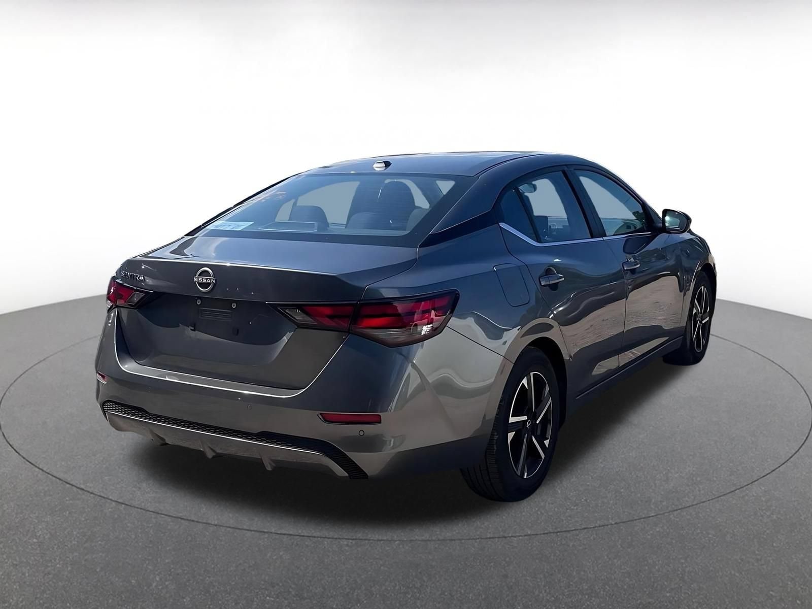 Thumbnail: 2025 Nissan Sentra - 17