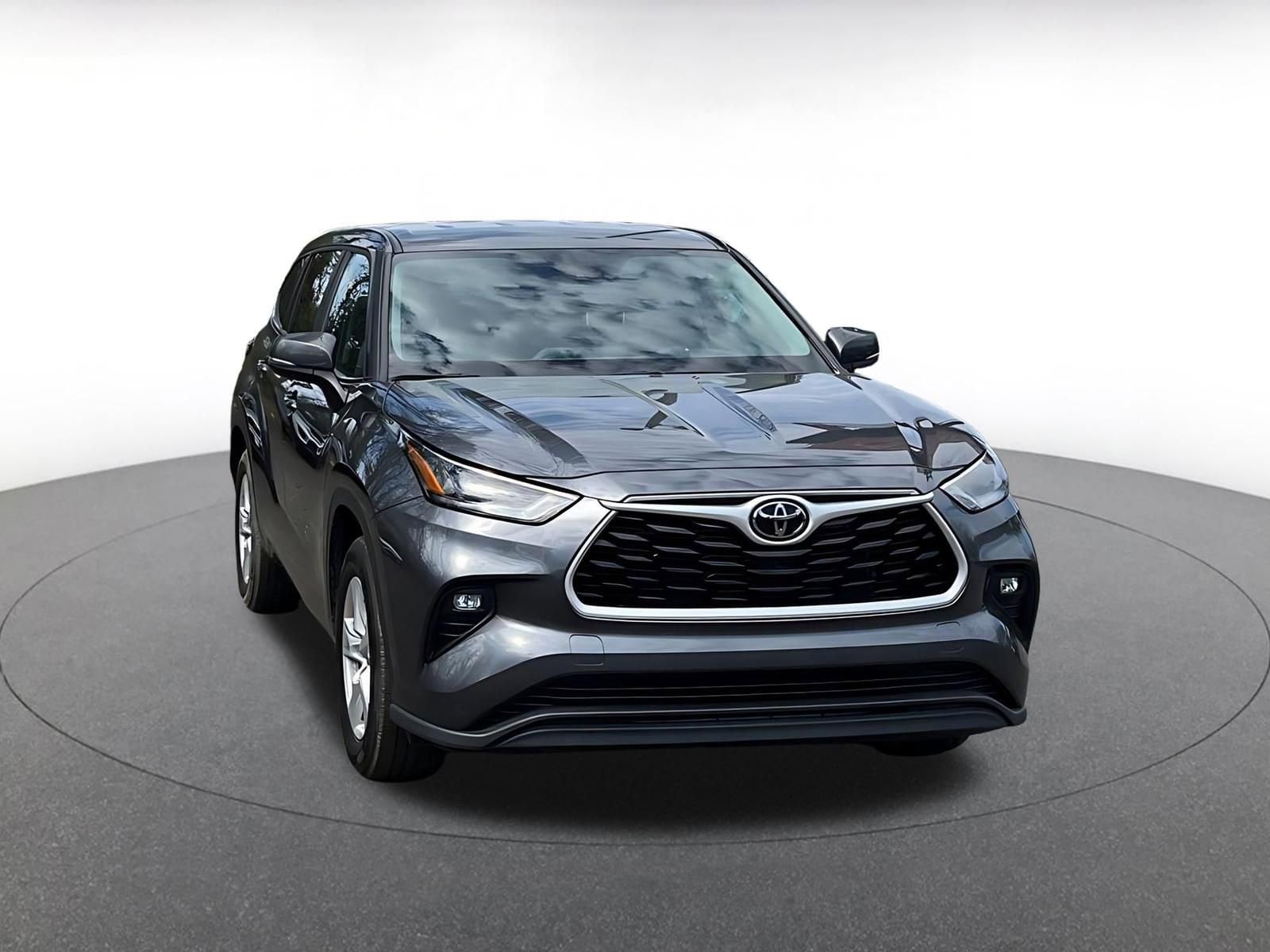 Thumbnail: 2025 Toyota Highlander - 1