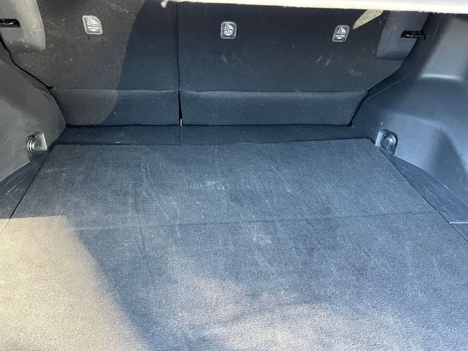 Thumbnail: 2024 Toyota RAV4 - 31