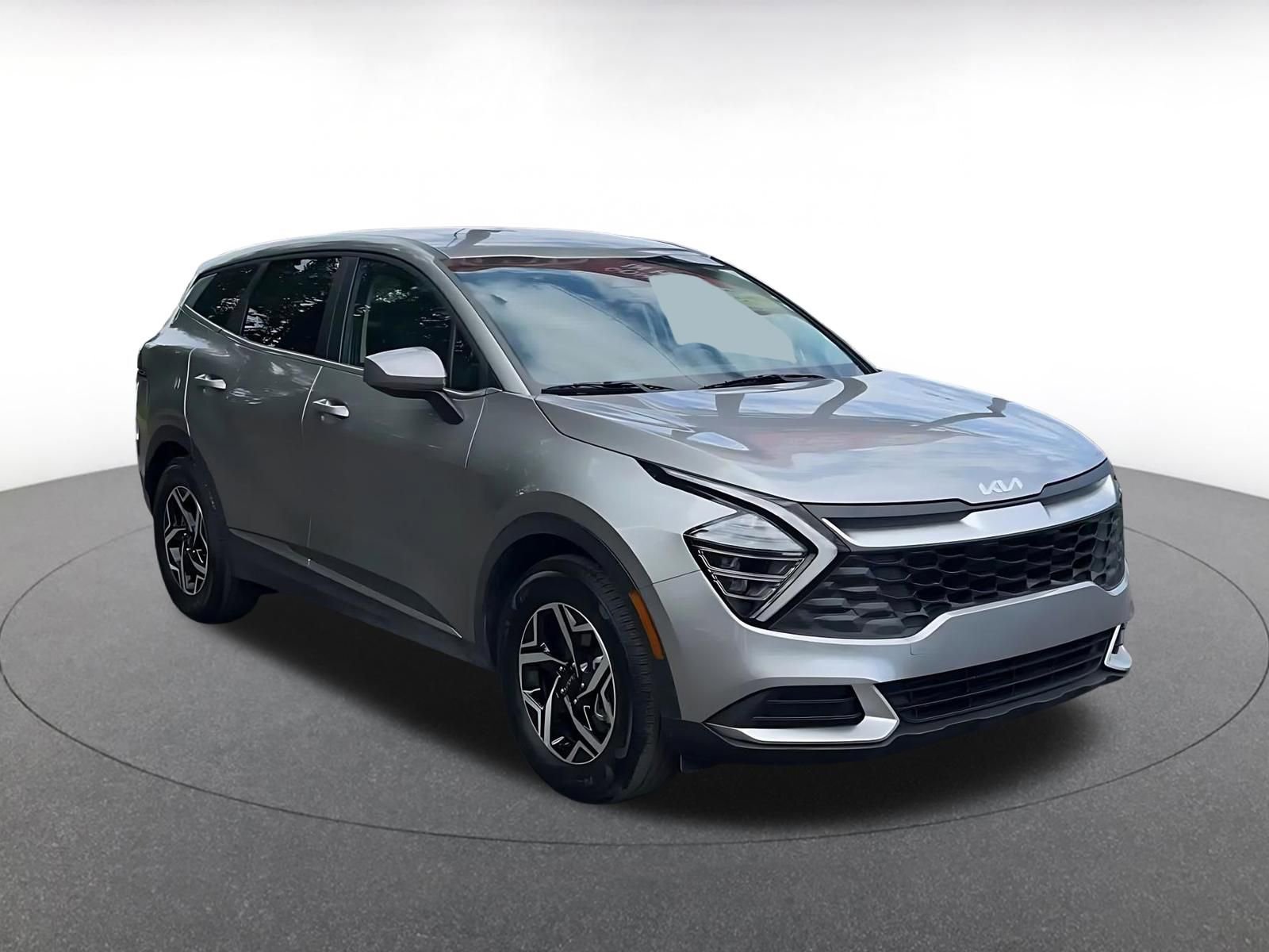 Thumbnail: 2025 Kia Sportage - 3