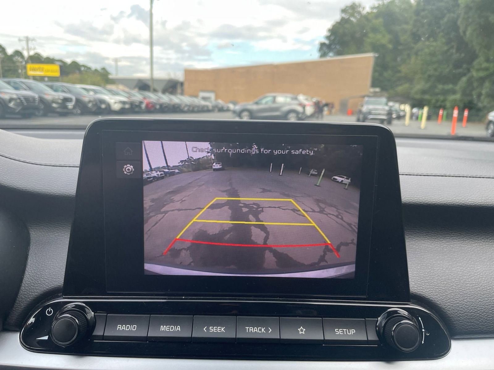 Thumbnail: 2024 Kia Forte - 17