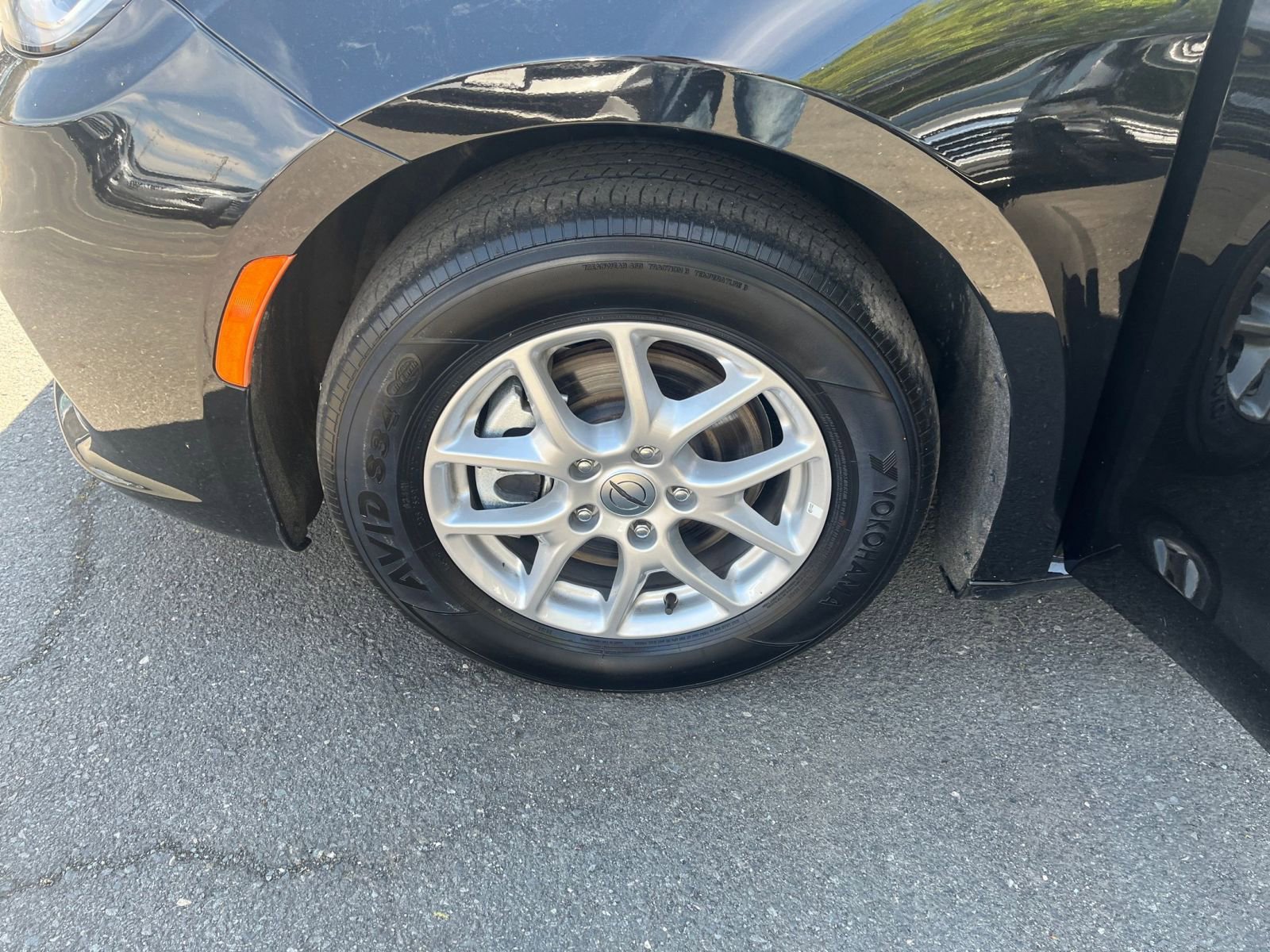 Thumbnail: 2025 Chrysler Pacifica - 31