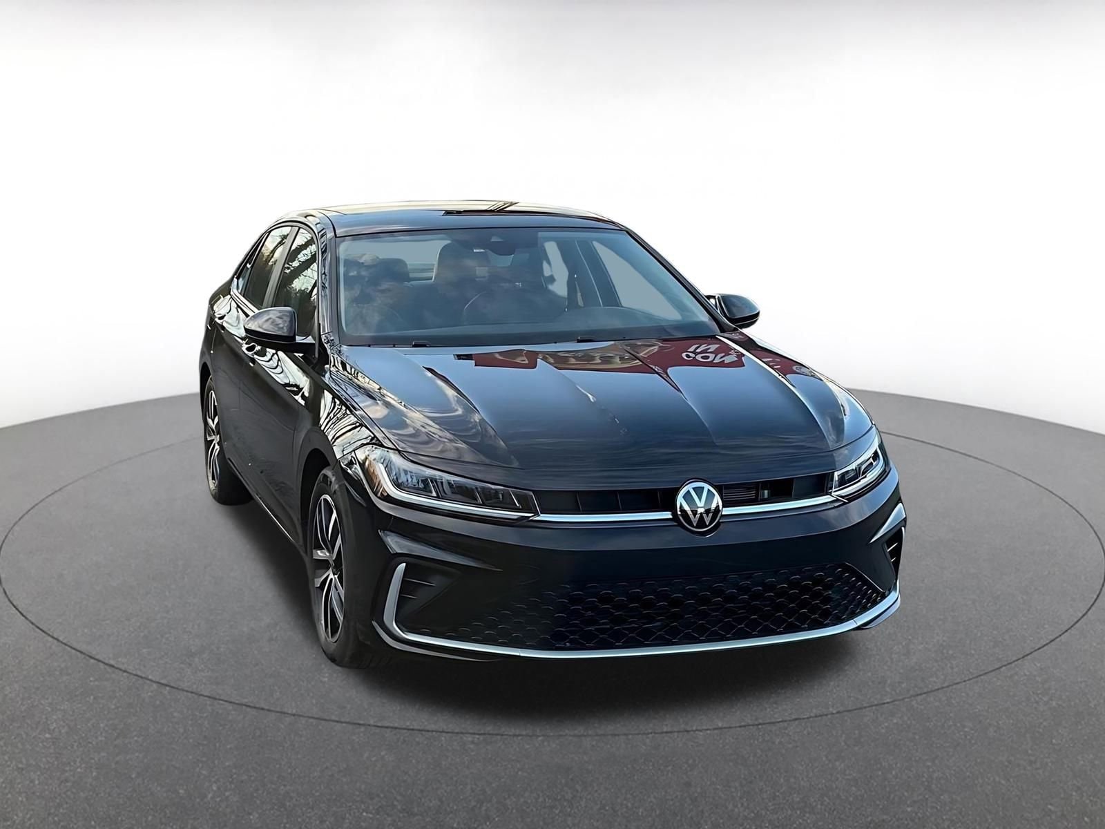 Thumbnail: 2025 Volkswagen Jetta - 1