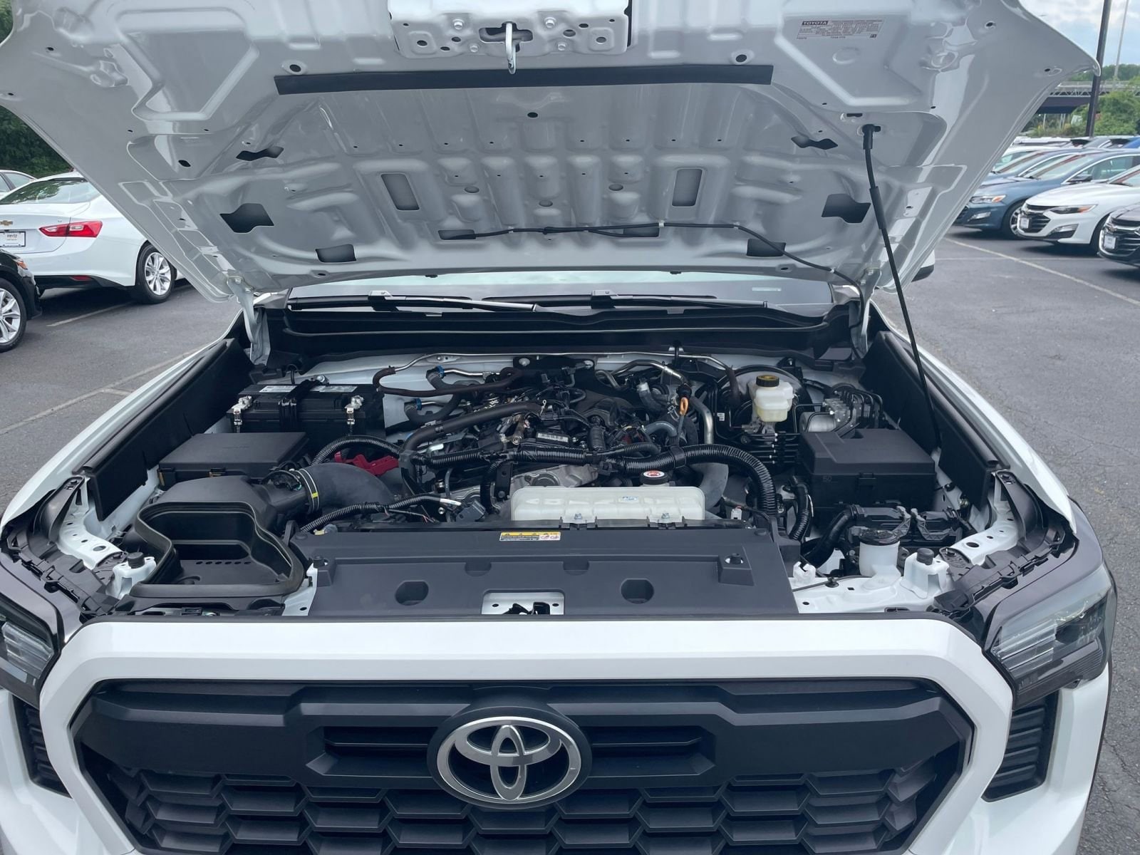 Thumbnail: 2024 Toyota Tacoma - 30