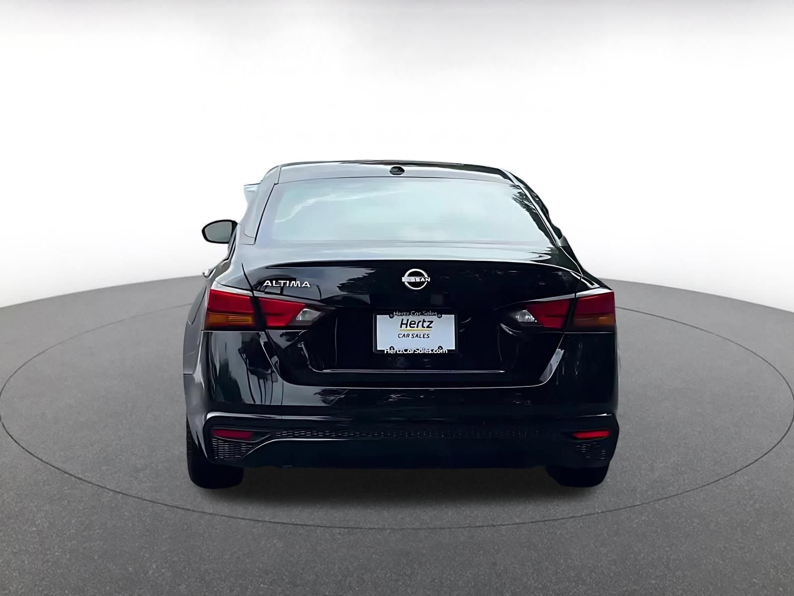 Thumbnail: 2025 Nissan Altima - 10