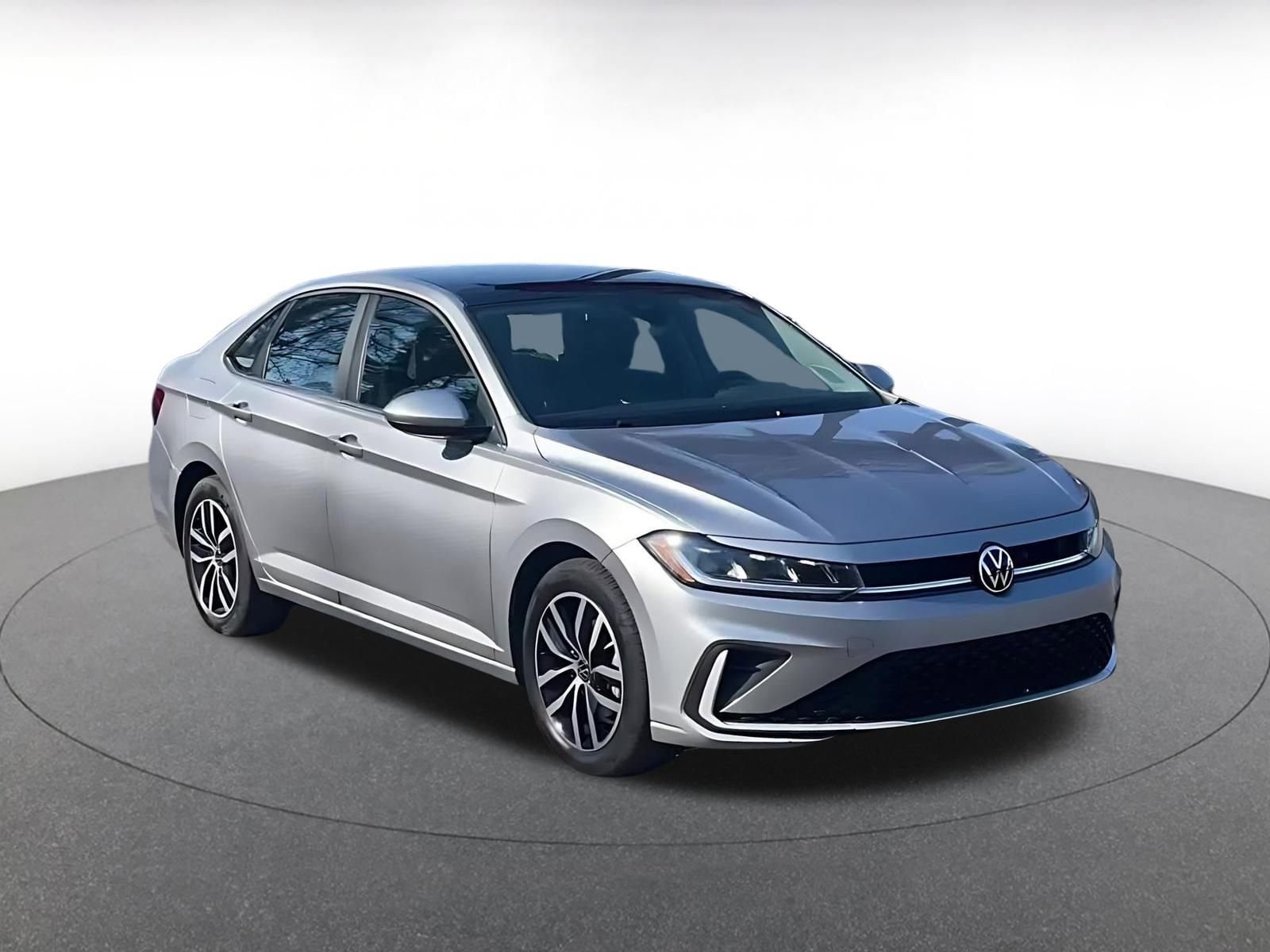 Thumbnail: 2025 Volkswagen Jetta - 3