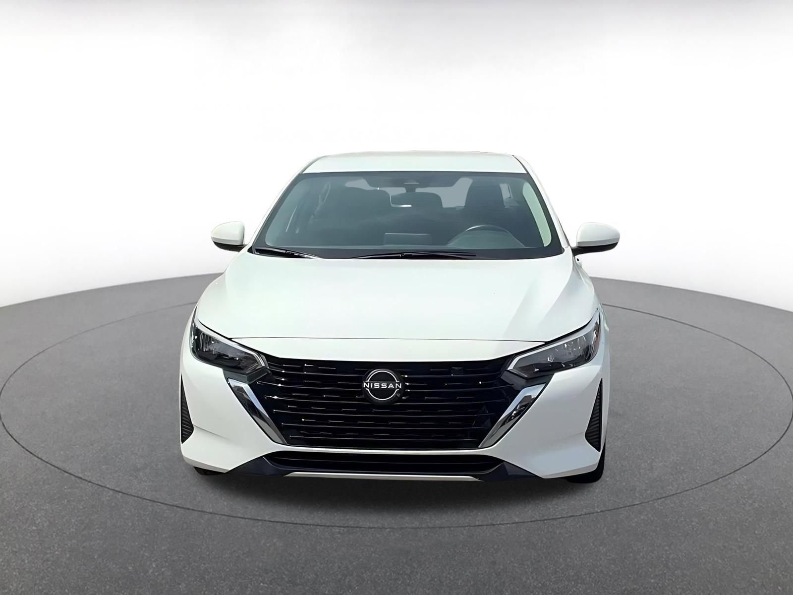 Thumbnail: 2025 Nissan Sentra - 4