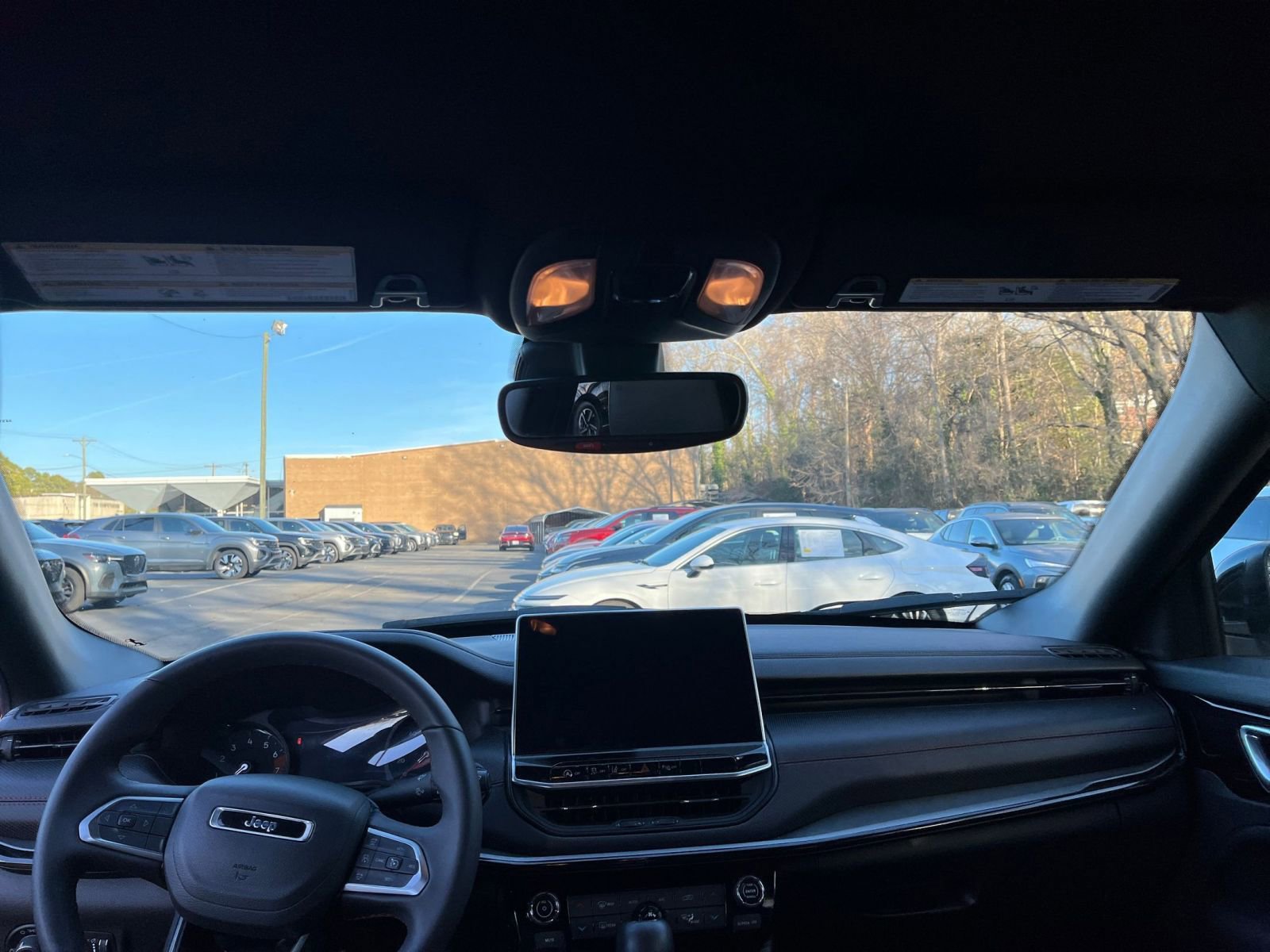 Thumbnail: 2025 Jeep Compass - 32