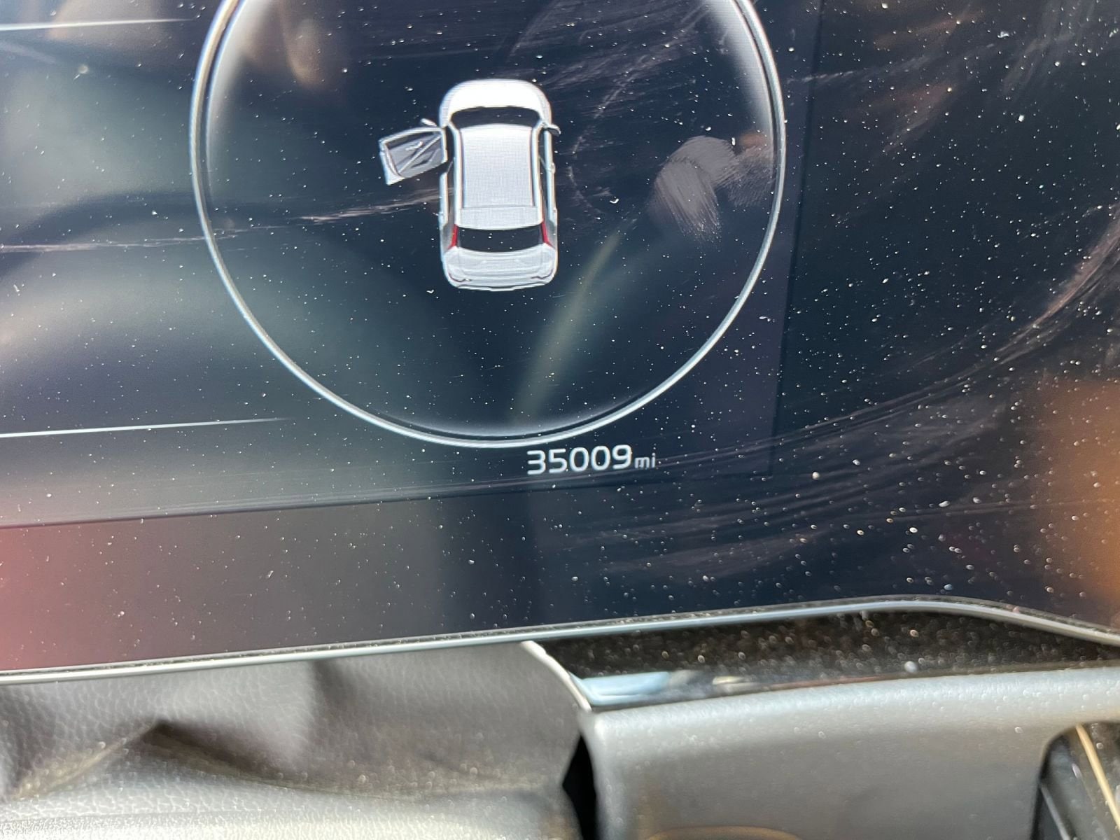 Thumbnail: 2023 Kia Niro - 18