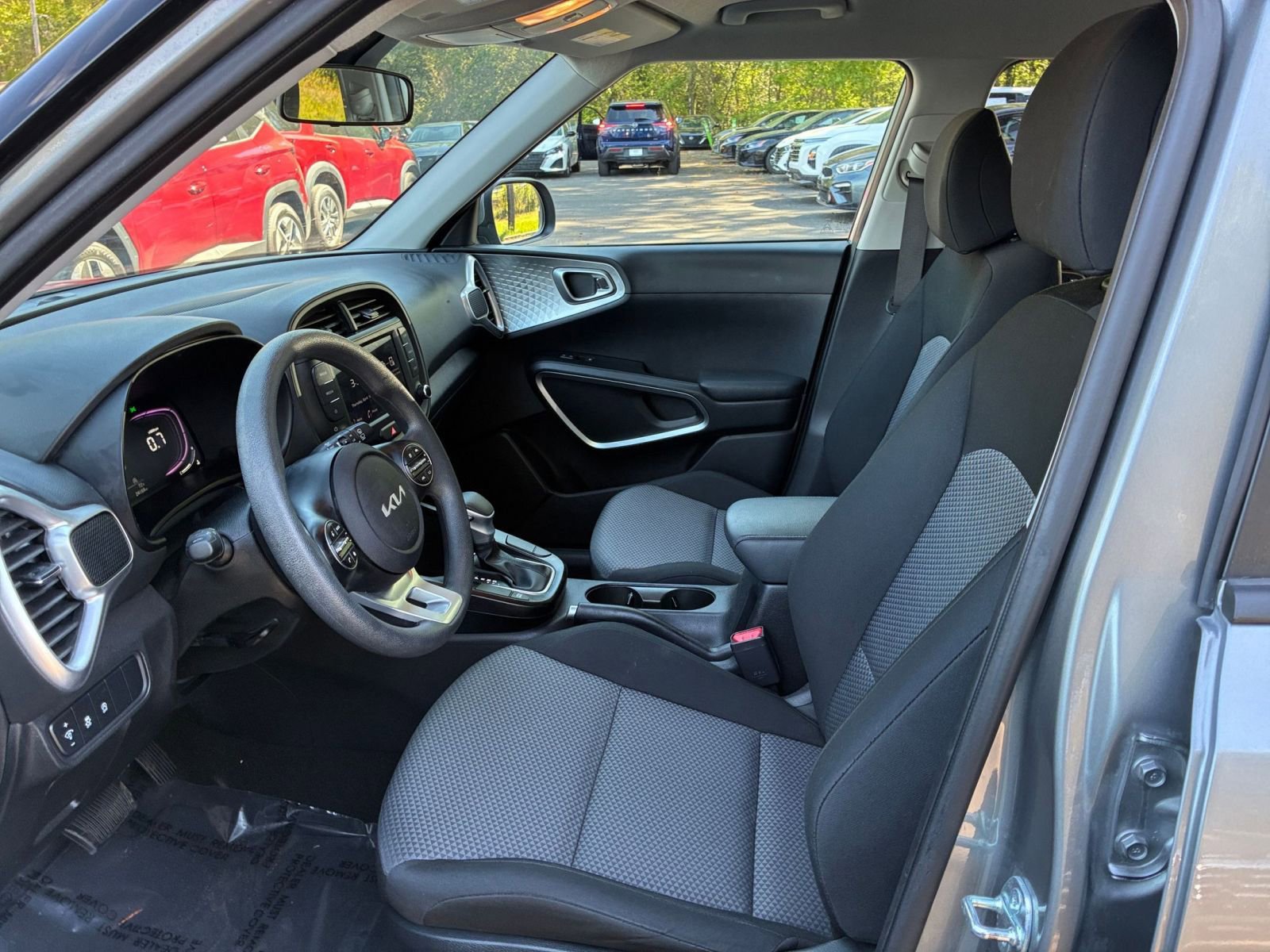 Thumbnail: 2025 Kia Soul - 24