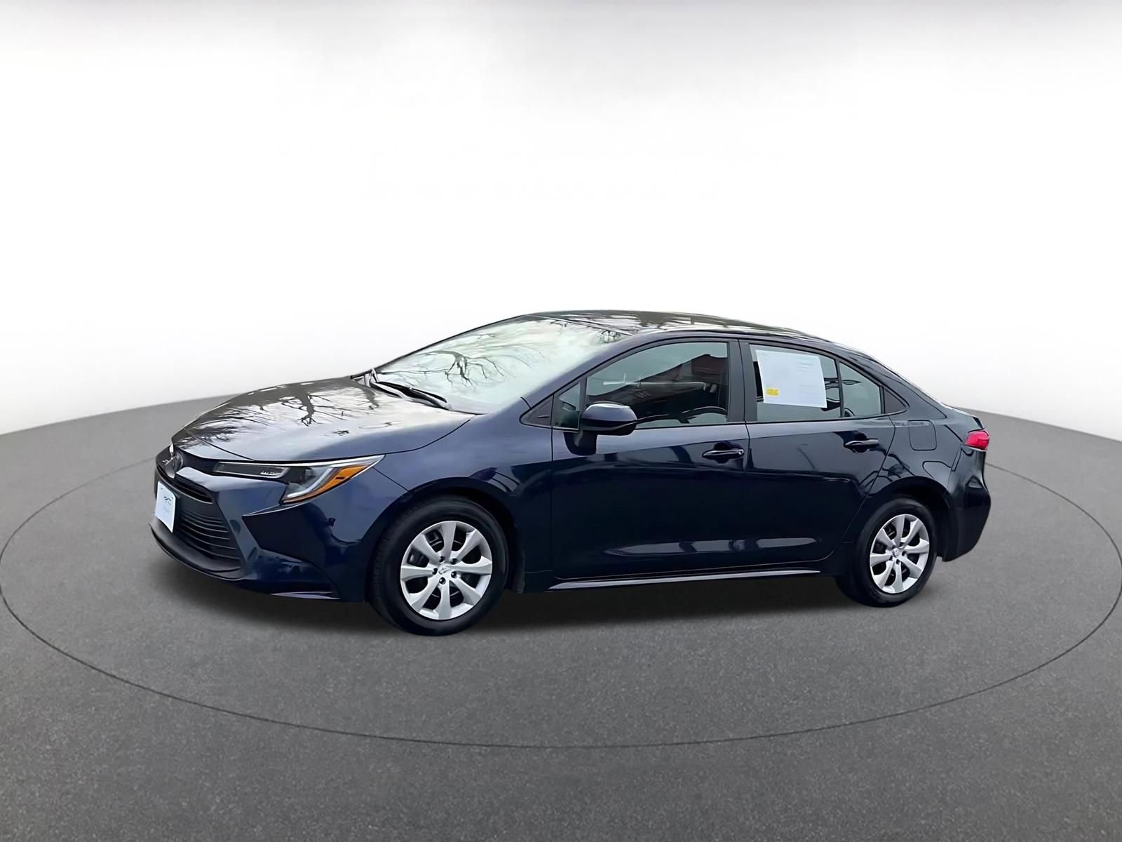 Thumbnail: 2025 Toyota Corolla - 9