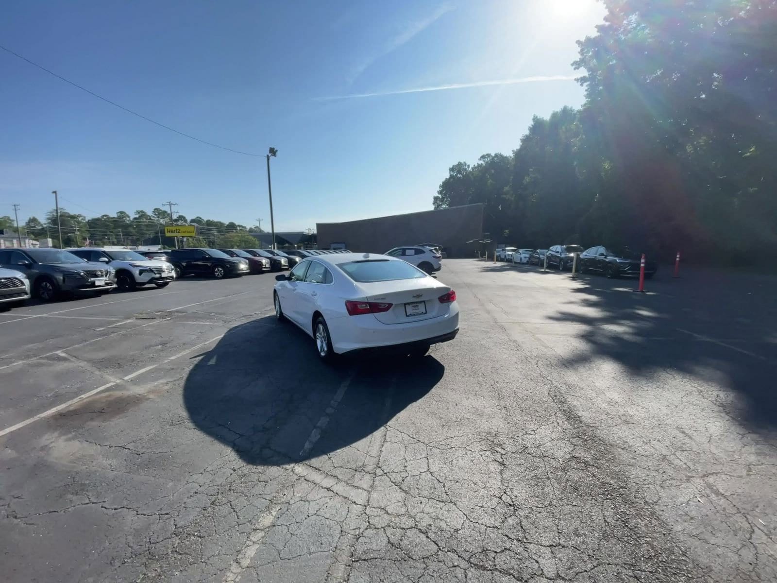Thumbnail: 2024 Chevrolet Malibu - 16