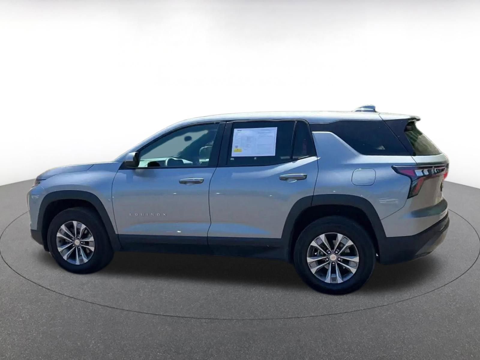 Thumbnail: 2025 Chevrolet Equinox - 9