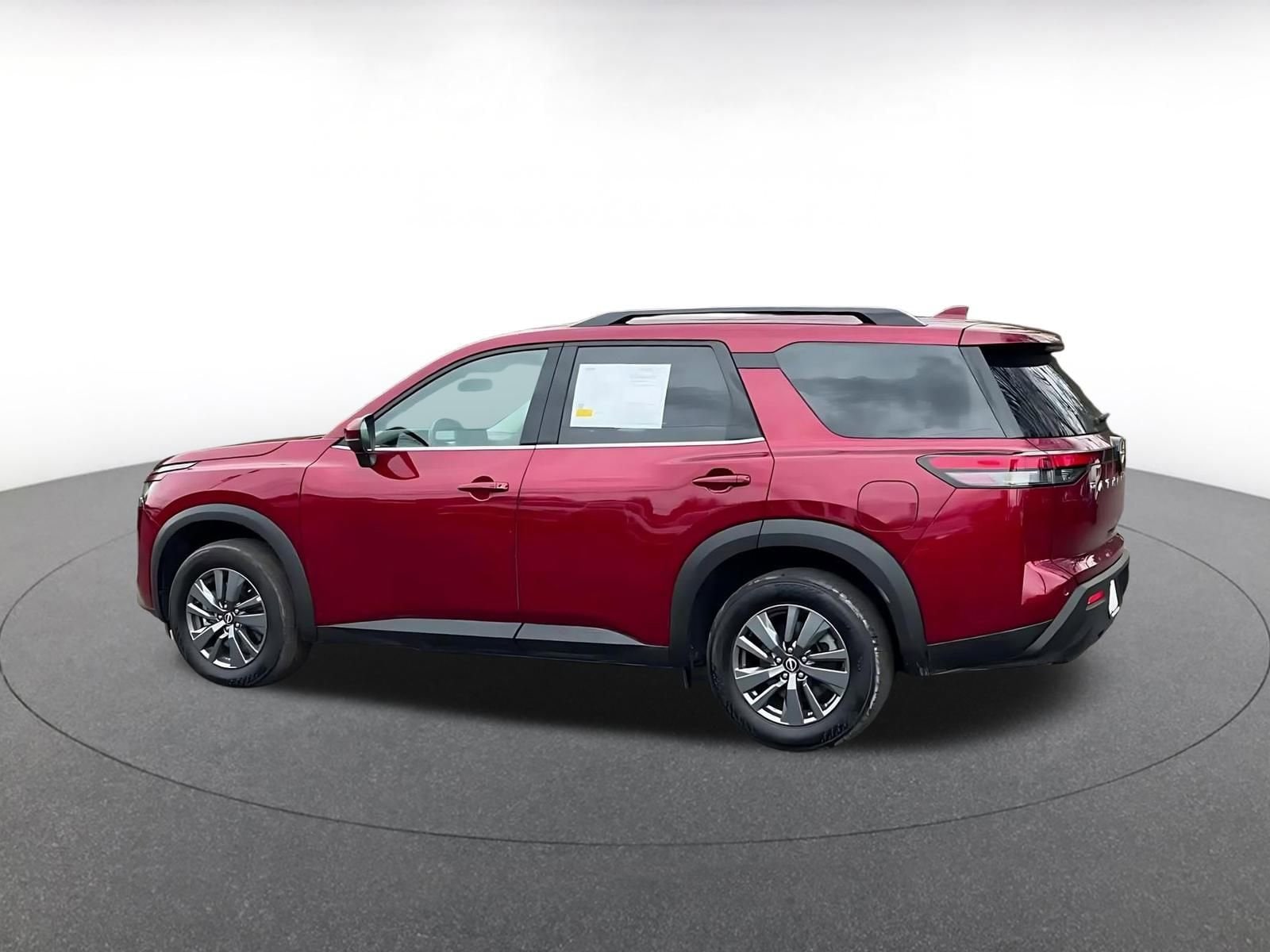 Thumbnail: 2025 Nissan Pathfinder - 10