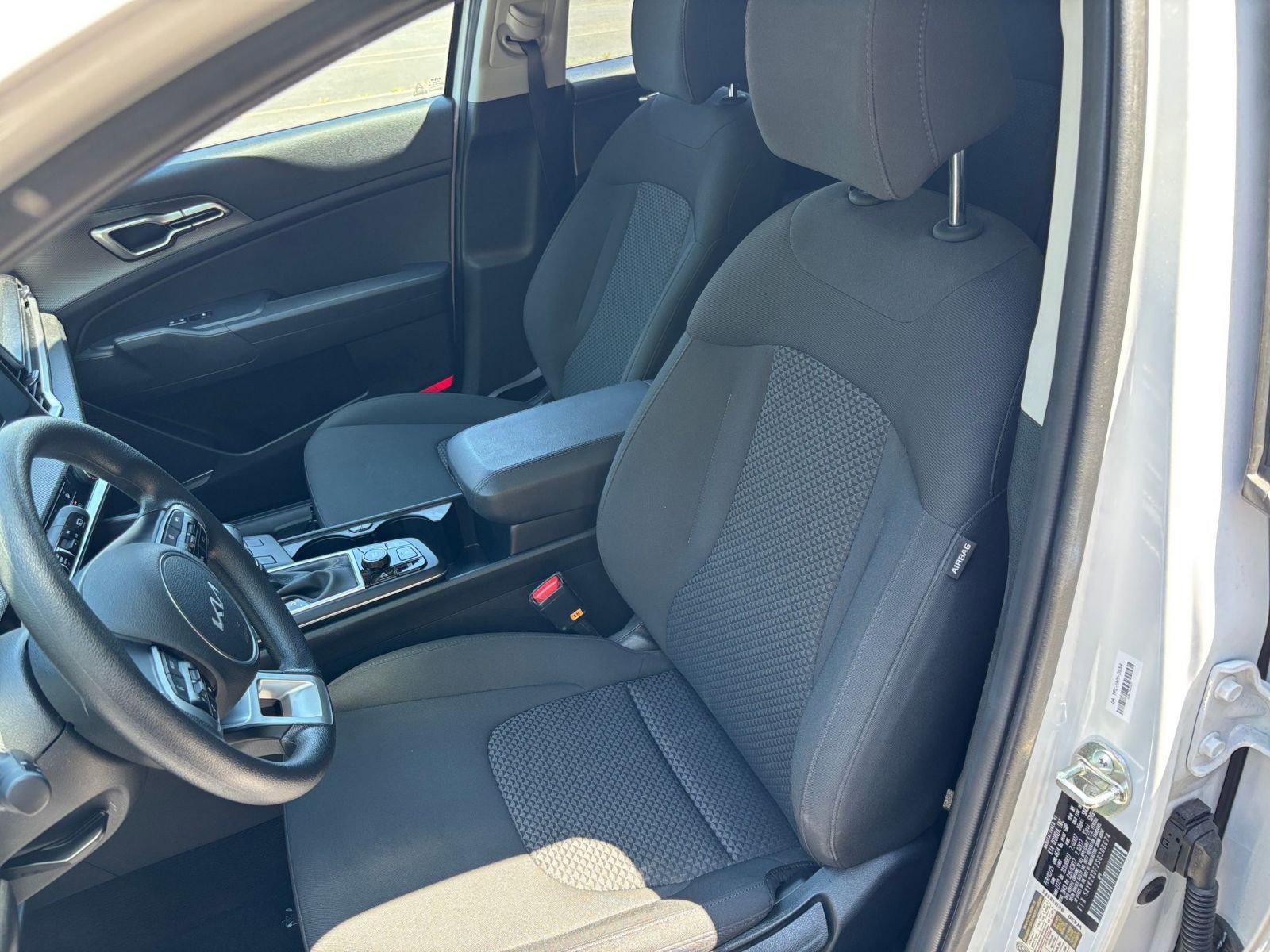 Thumbnail: 2025 Kia Sportage - 35