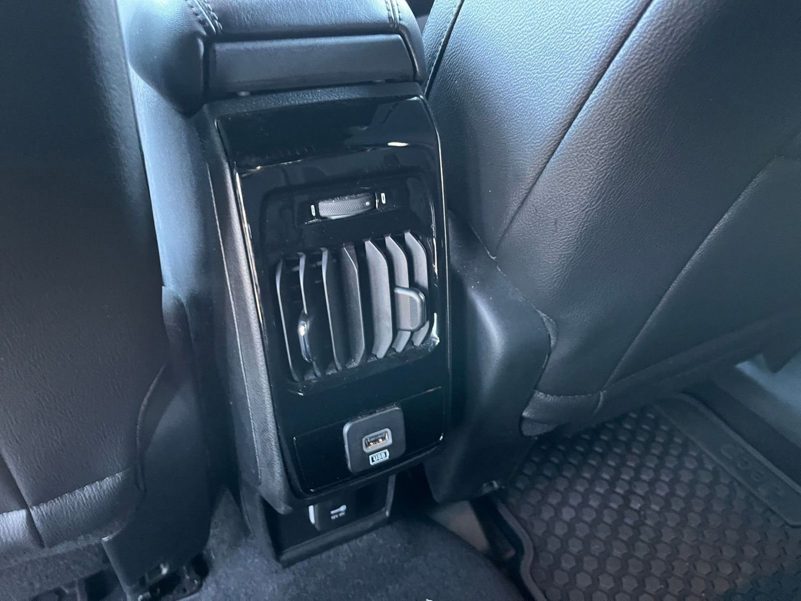 Thumbnail: 2025 Jeep Compass - 22